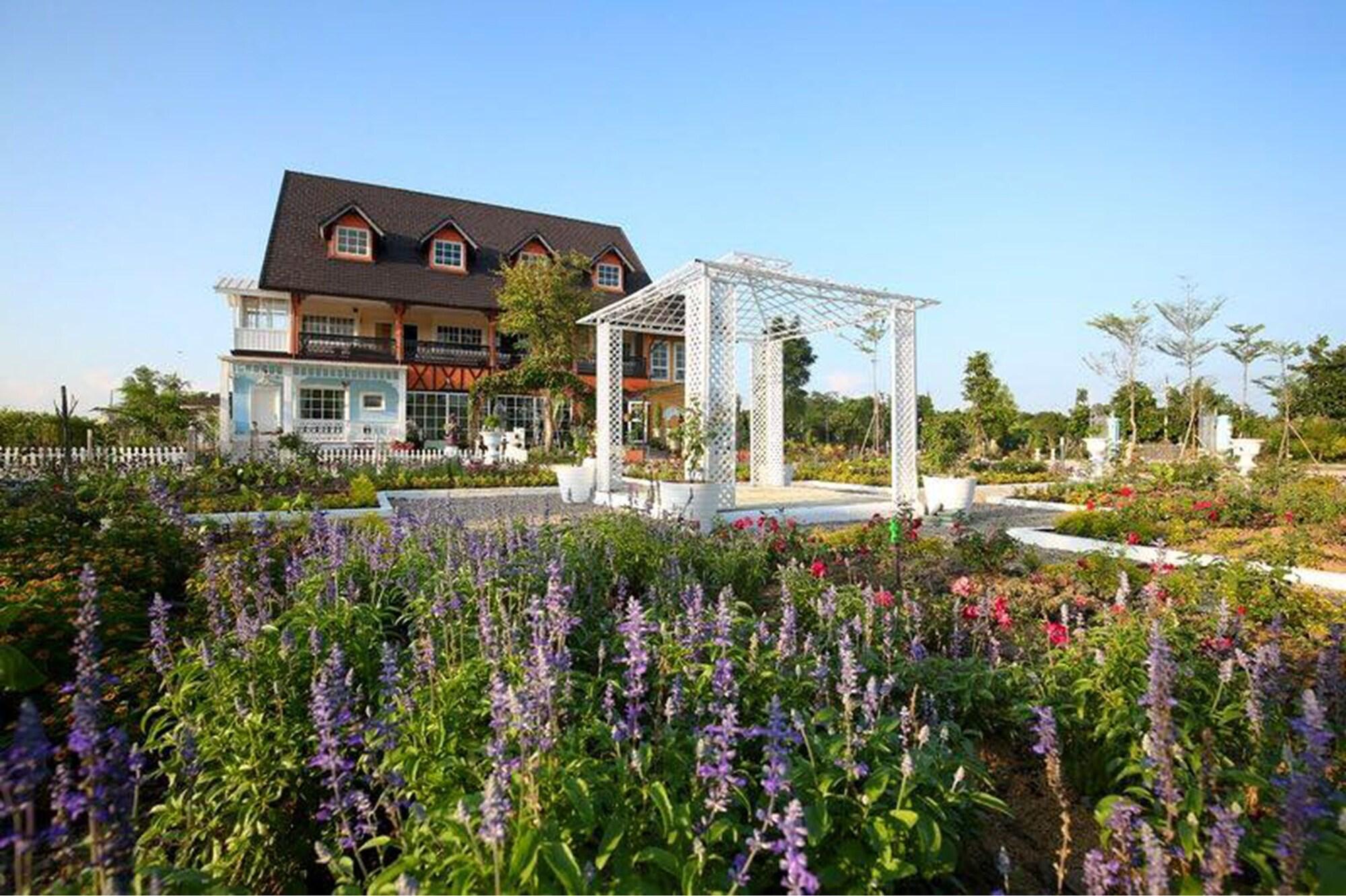 Comodidades del Alojamiento Le Jardin de Maejo