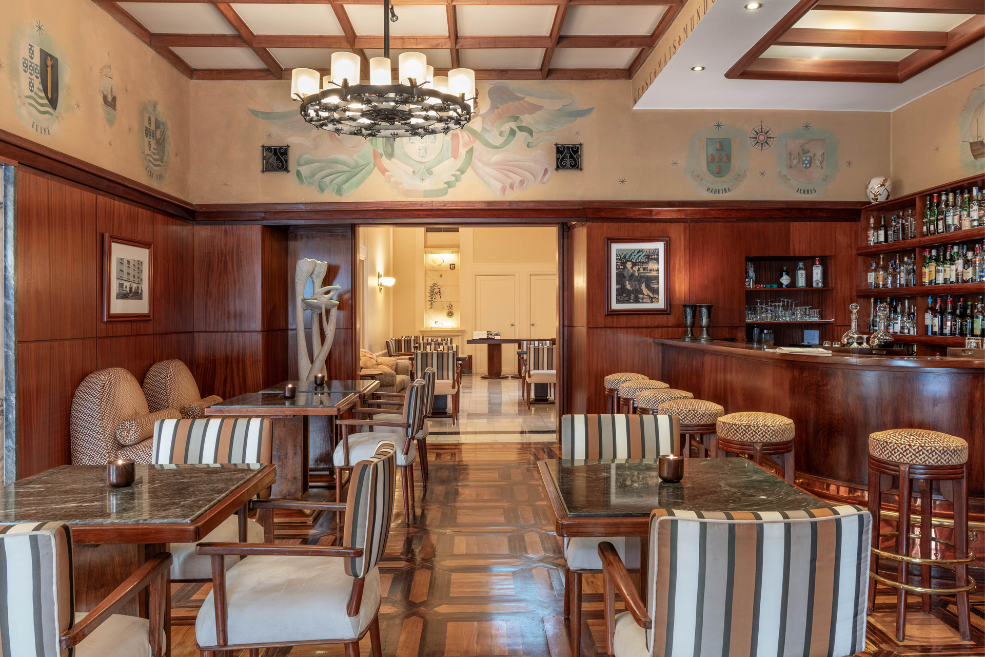Bar/Salón Hotel Britania Art Deco, a Lisbon Heritage Collection