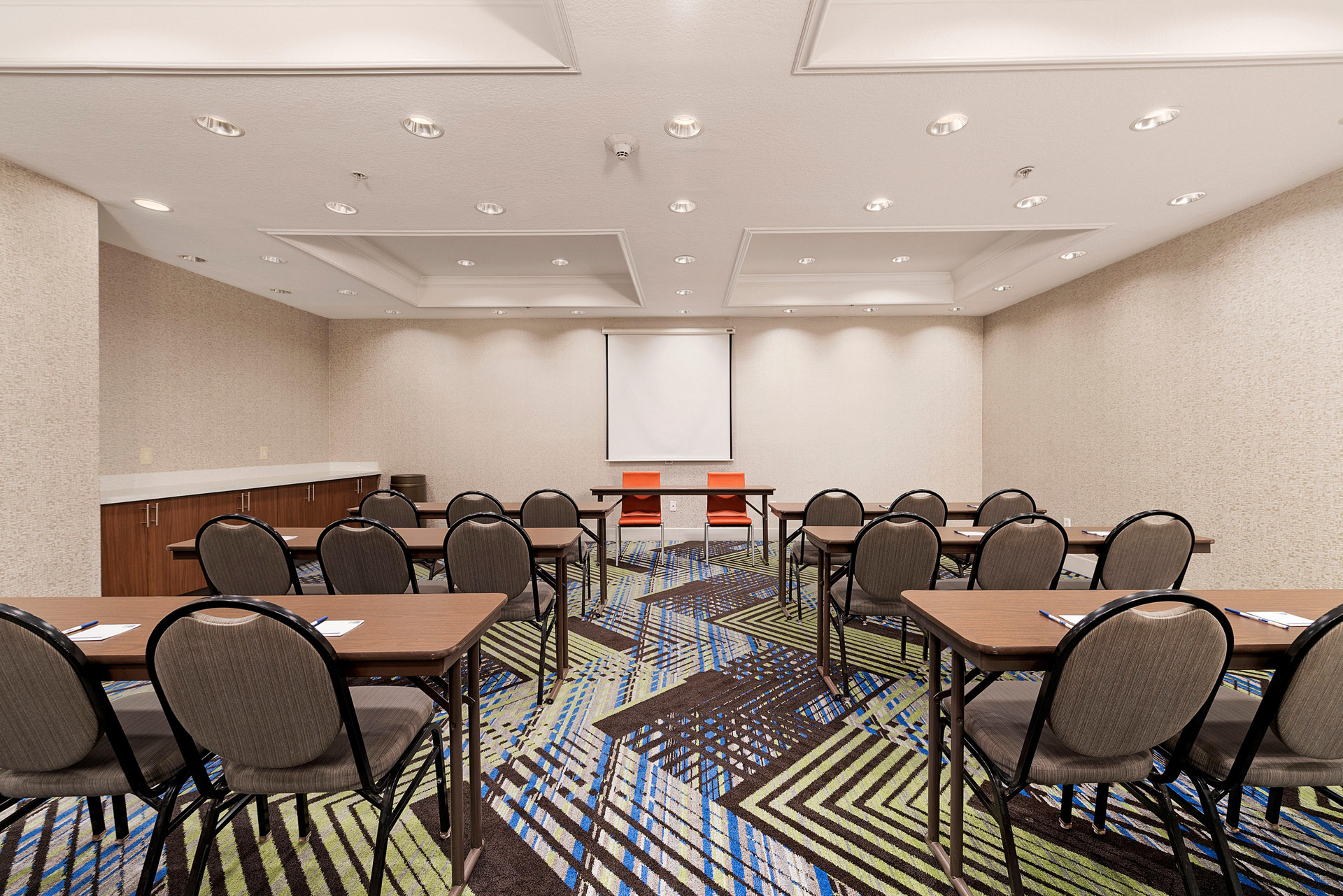 Centro de Negocios Holiday Inn Express Hotel and Suites Conroe