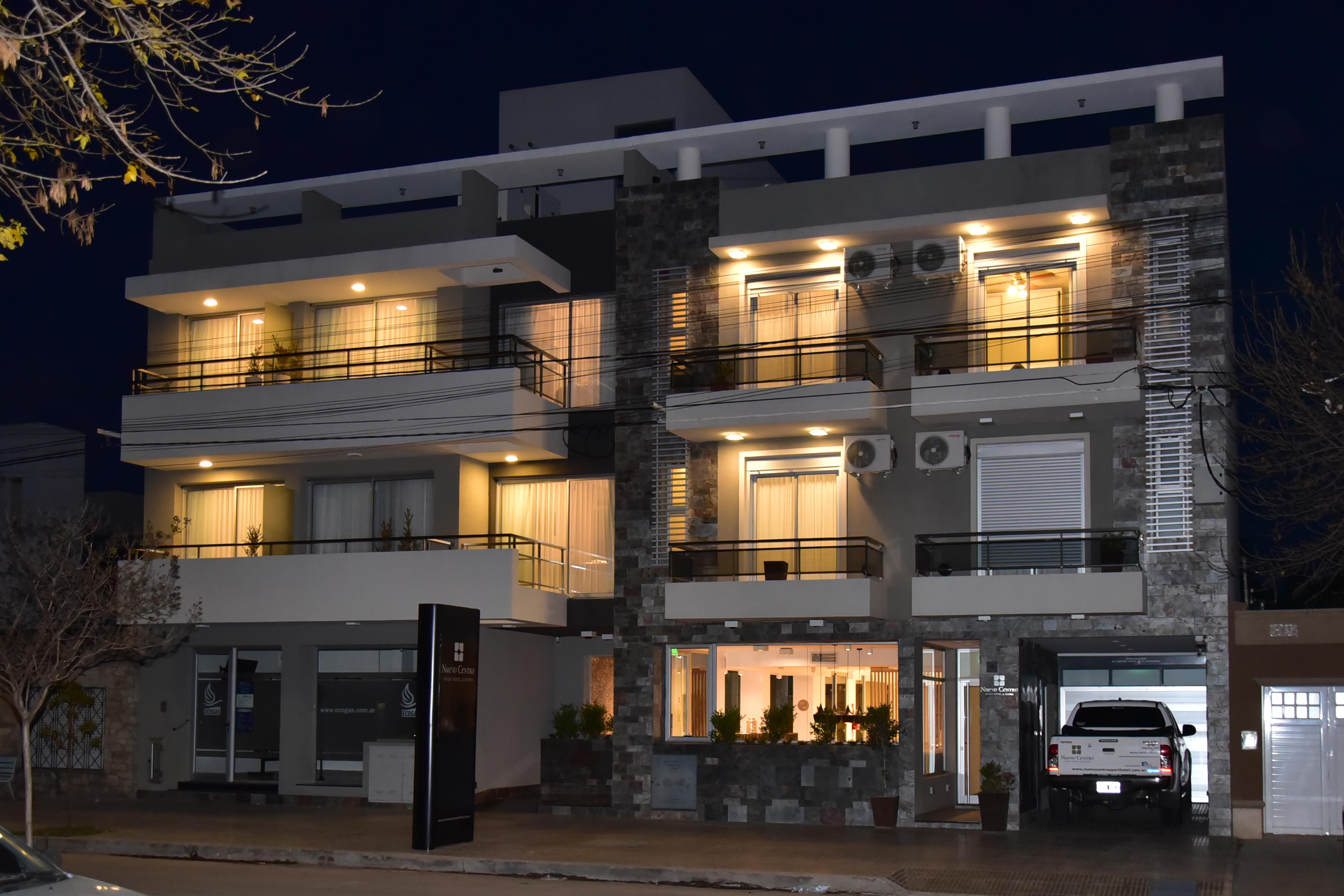 Vista Exterior Nuevo Centro Apart Hotel & Suites