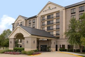 Alojamiento - Hyatt Place Charlotte Airport/Lake Pointe
