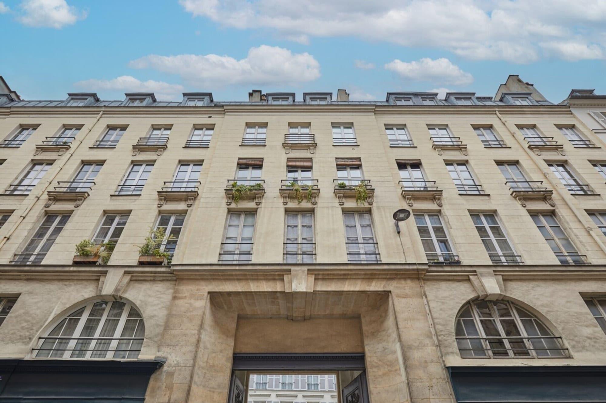 Vista Exterior Sublime new Apartment Louvre Palais Royal