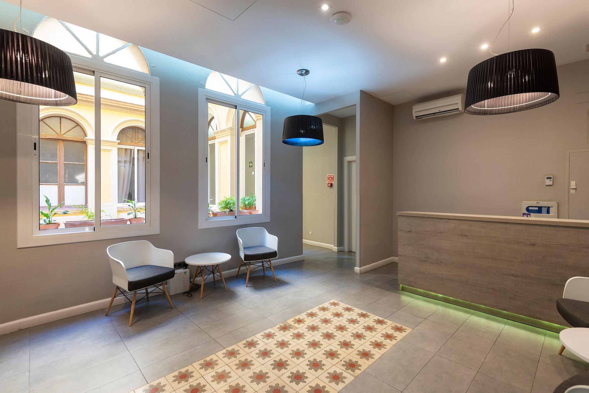 Vista Lobby Plaza Goya Rooms