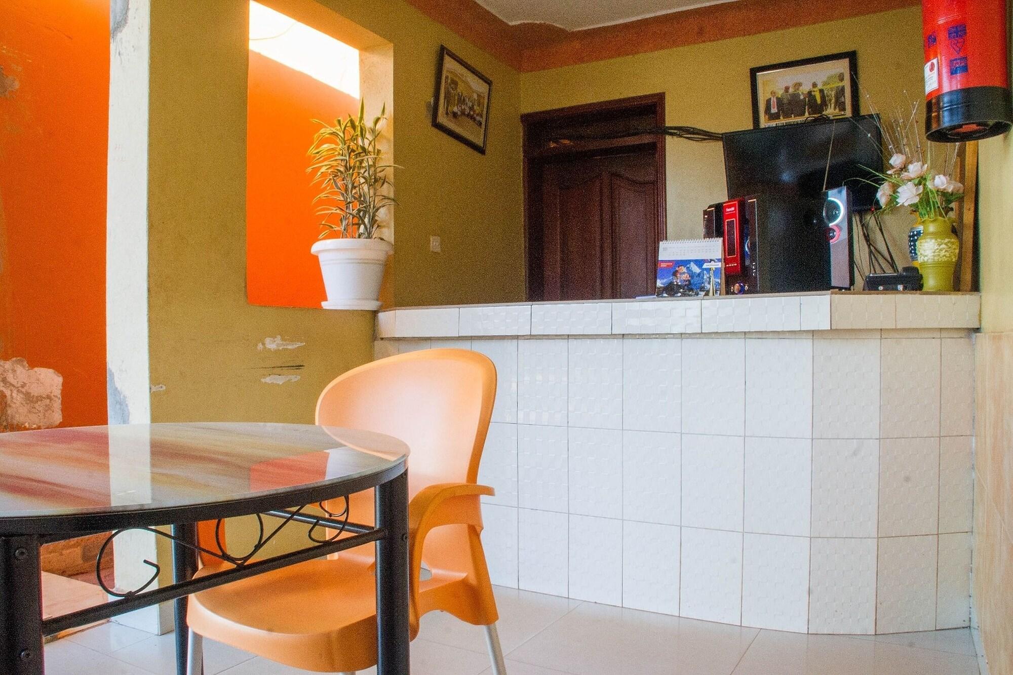 Vista Lobby Tik Hotel