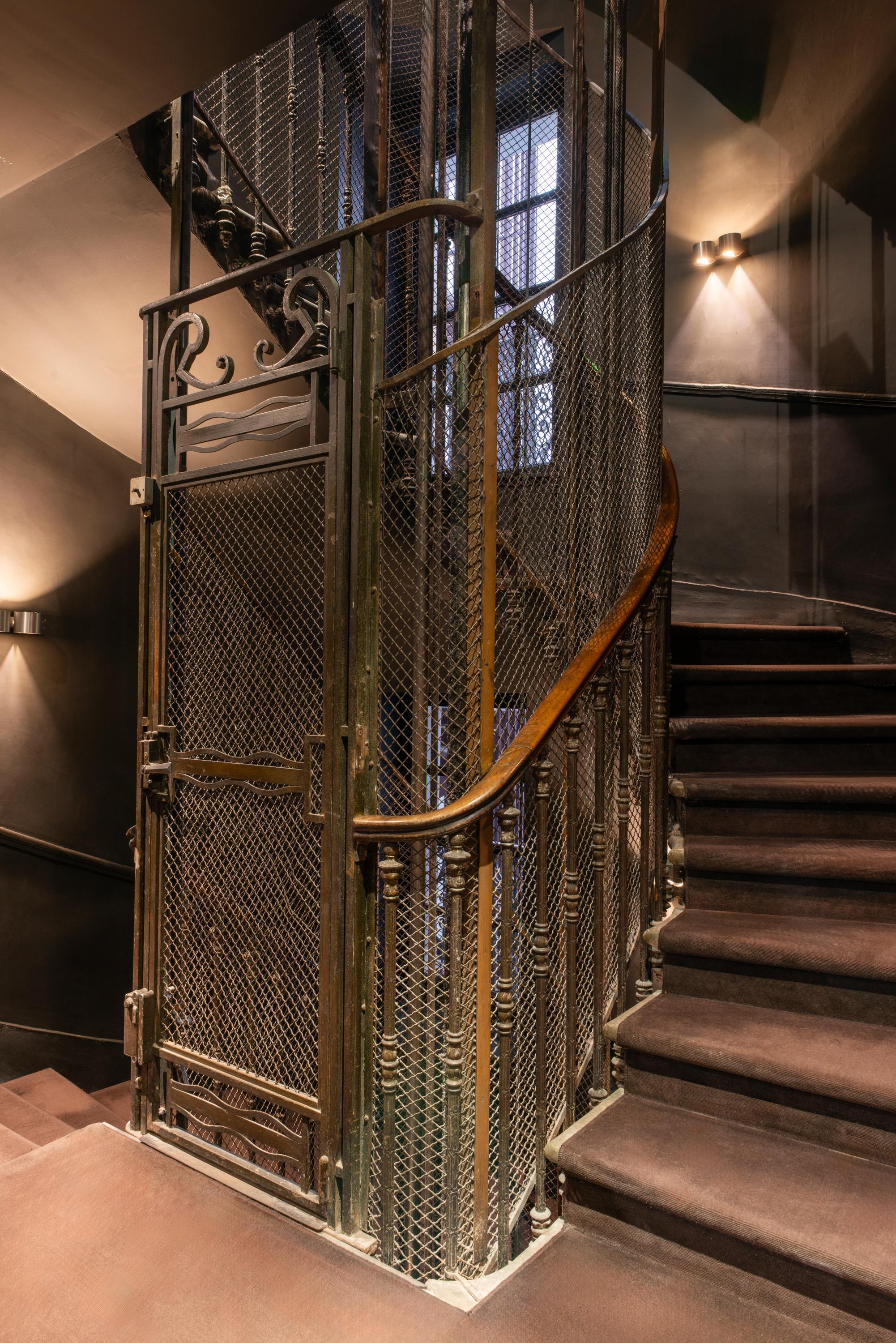 Vista Lobby Le Grand Balcon