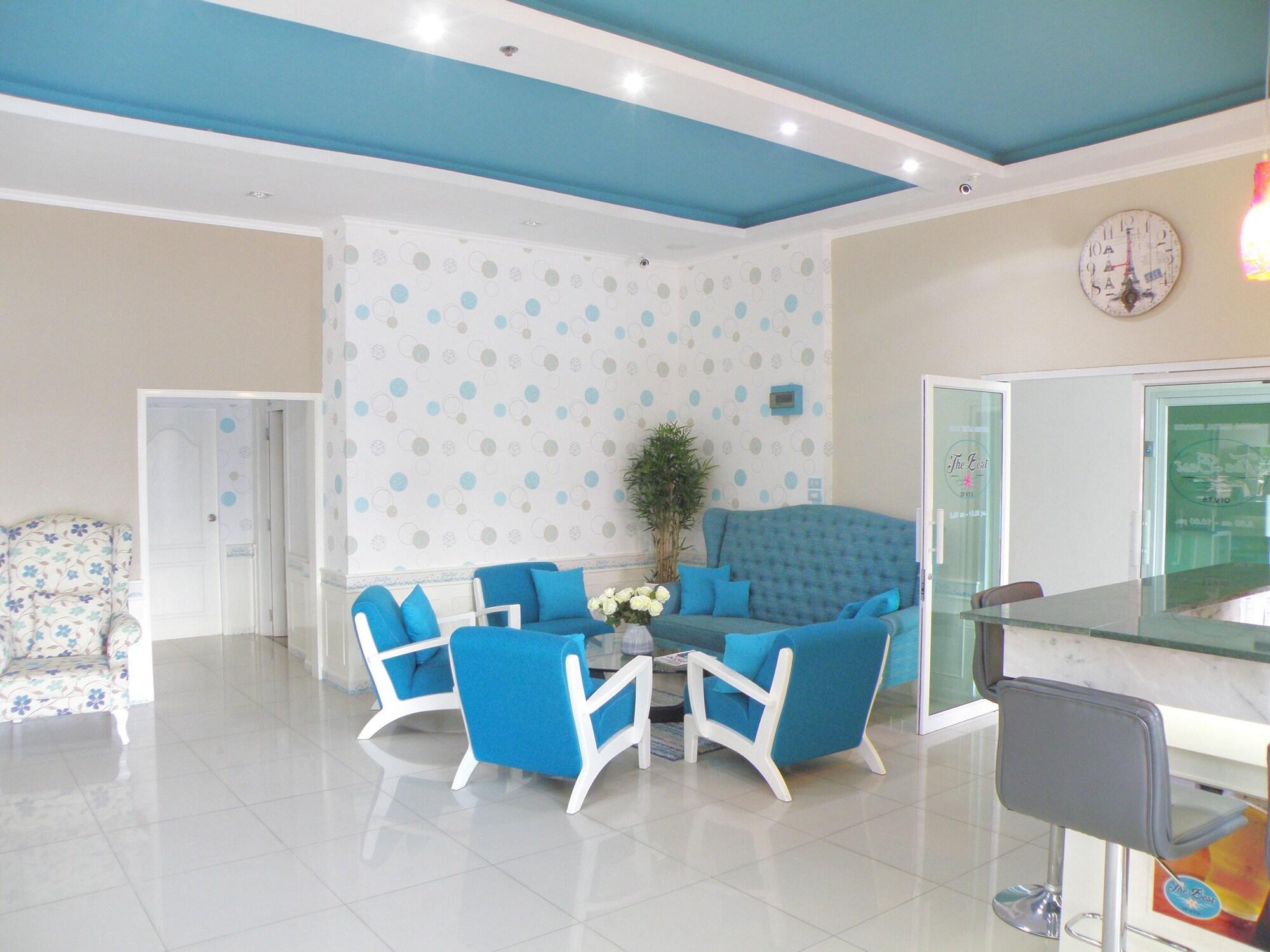 Vista Lobby Blue Ocean Suite