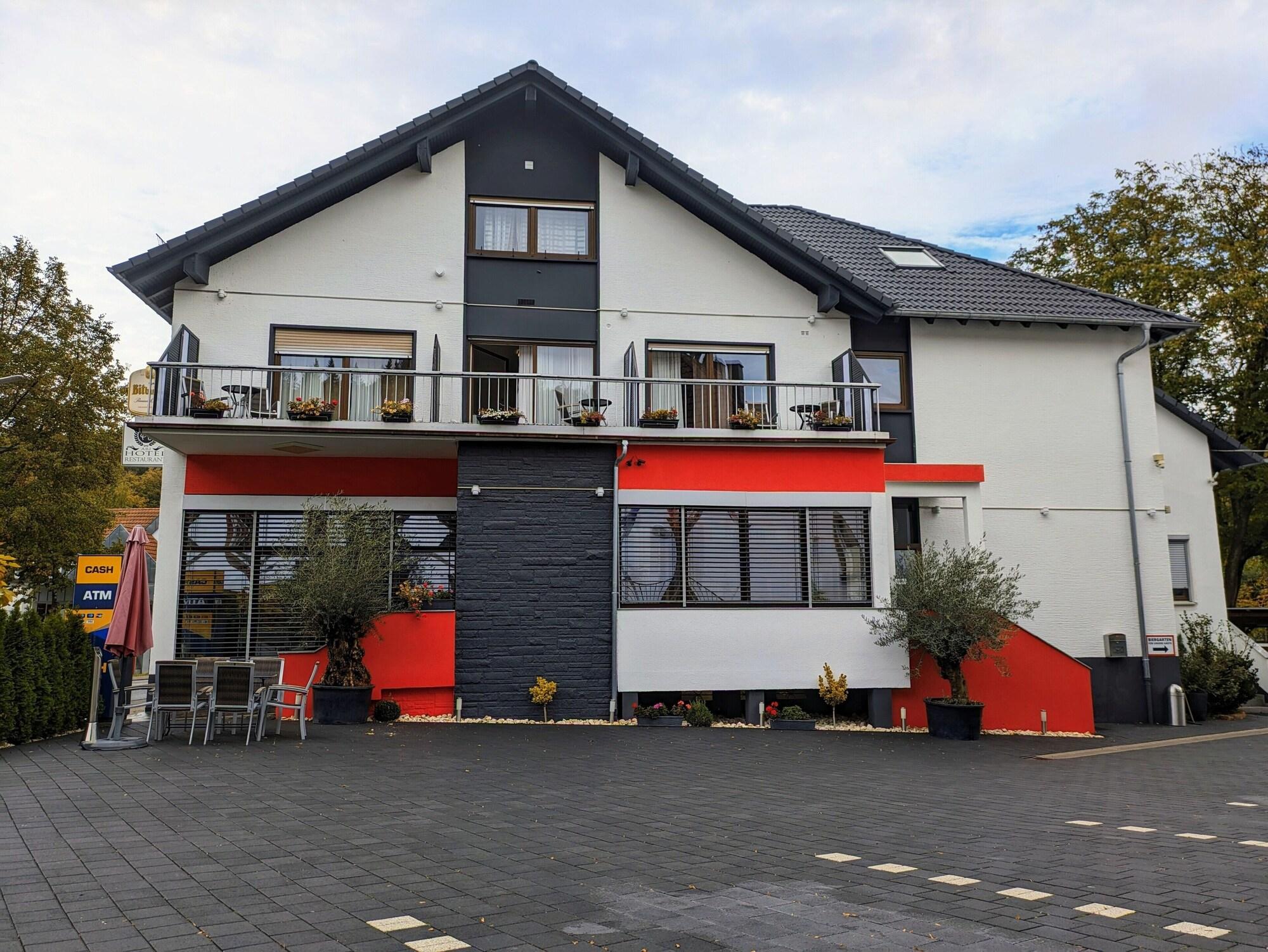 Varios Hotel Ari