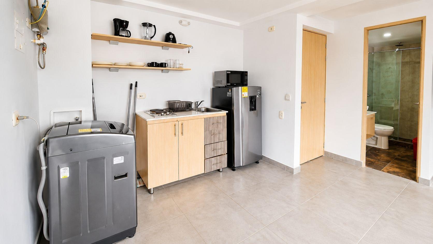 Equipamiento de Habitación Retiro en la ciudad de Laureles AC