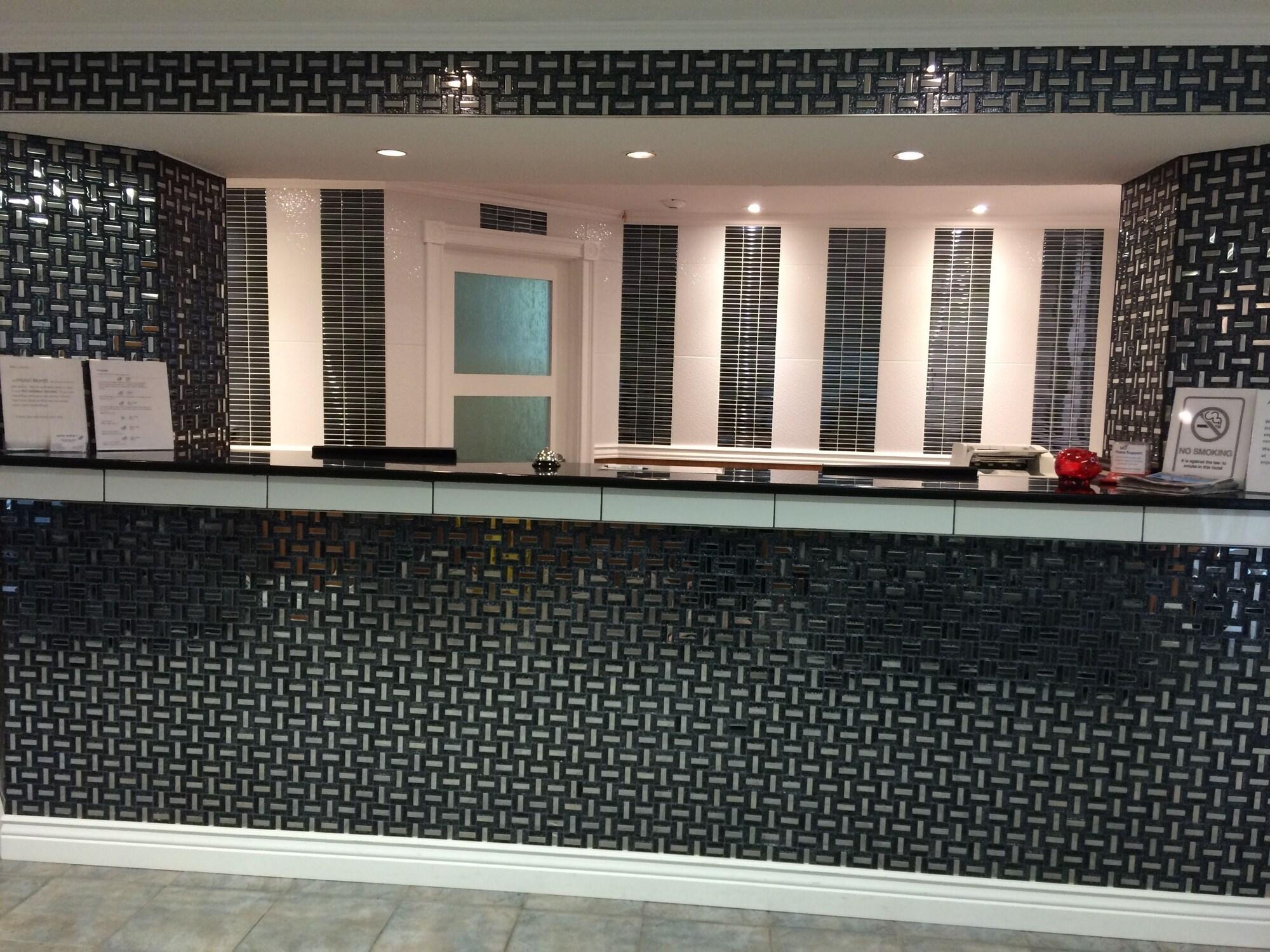 Vista Lobby Hotel North