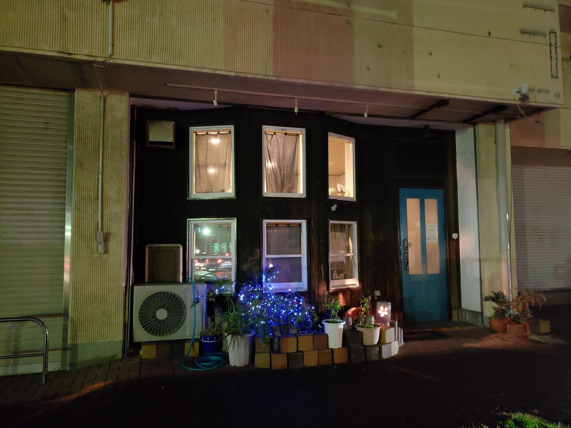Vista Exterior Guesthouse Kazenoie Bonita - Caters to Women