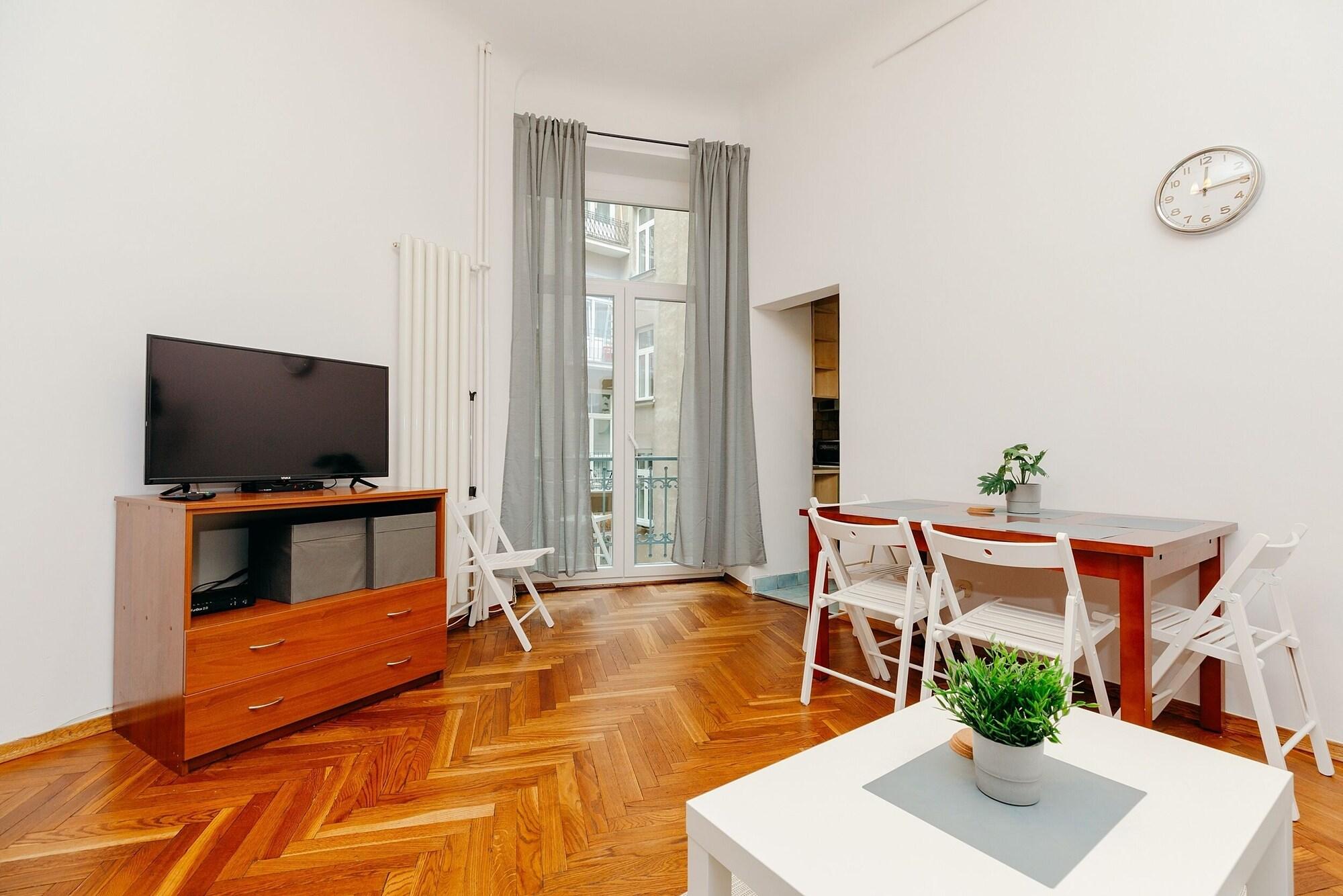 Set de Habitación ShortStayPoland Klonowa B29