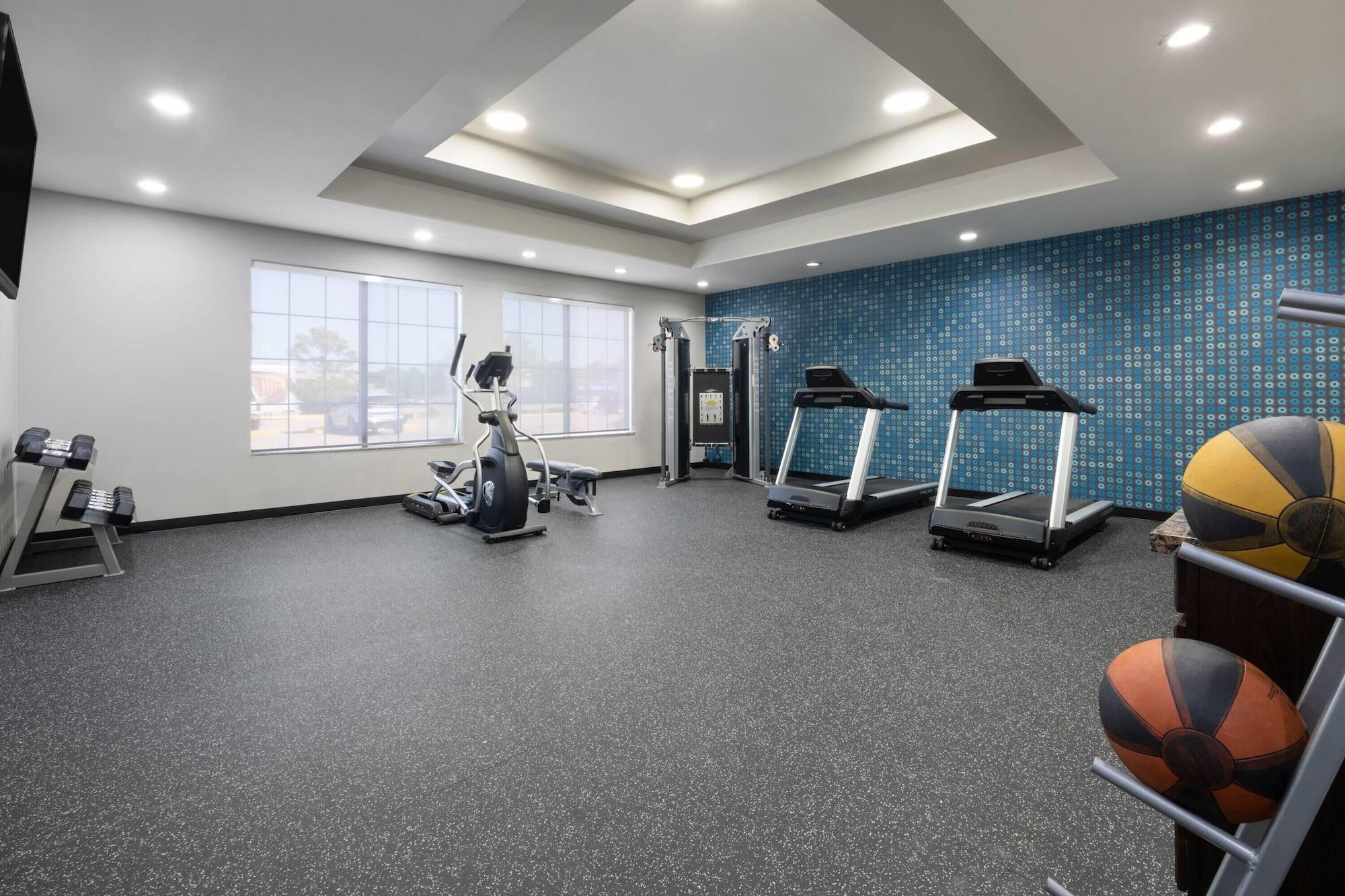 Gimnasio La Quinta Inn & Suites by Wyndham Muskogee