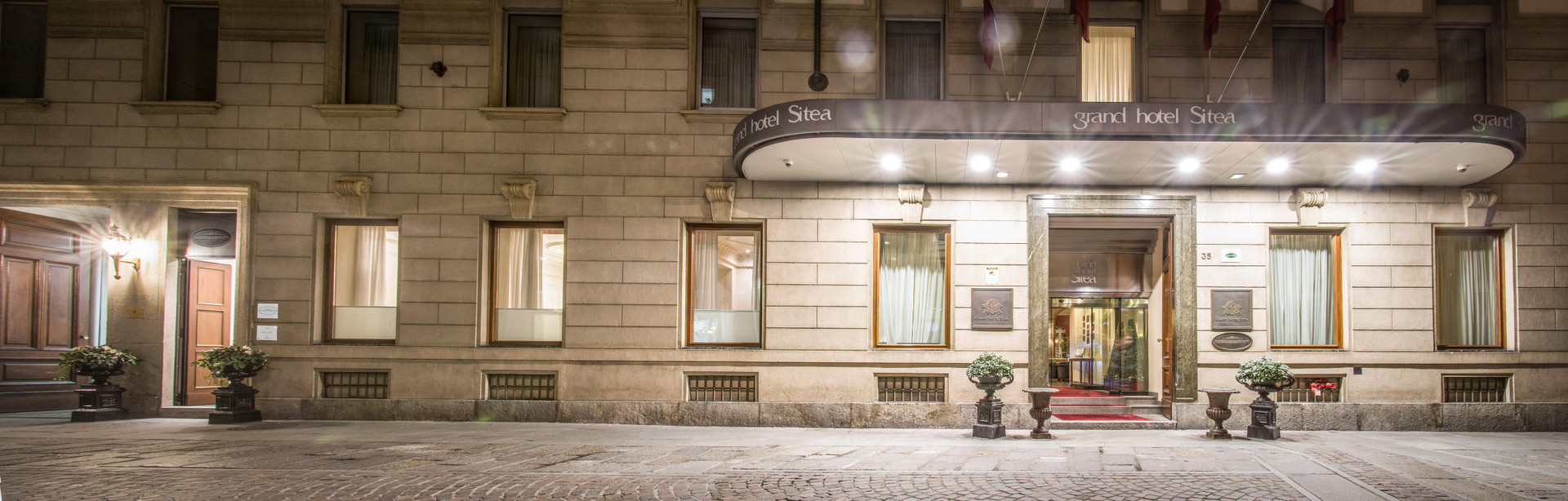 Vista Exterior Grand Hotel Sitea