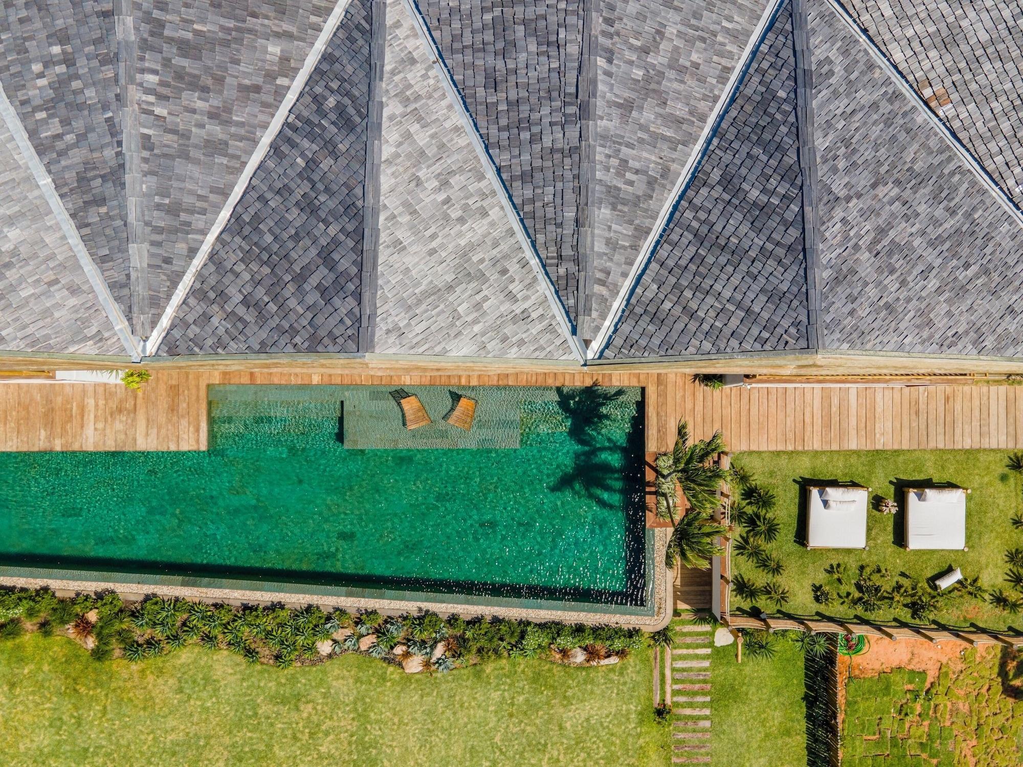 Vista Piscina Villa Mandi