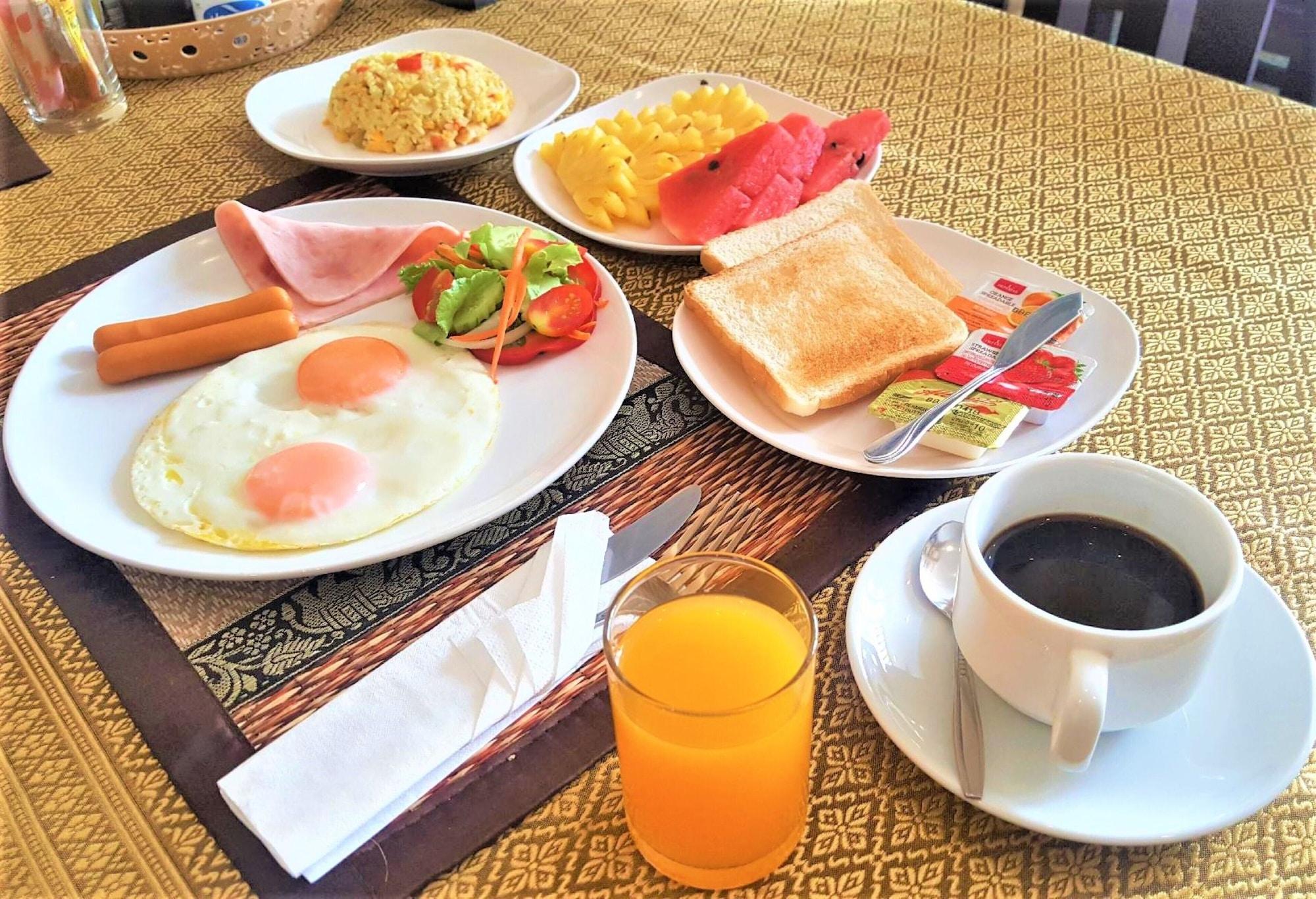 Restaurant BS Airport at Phuket