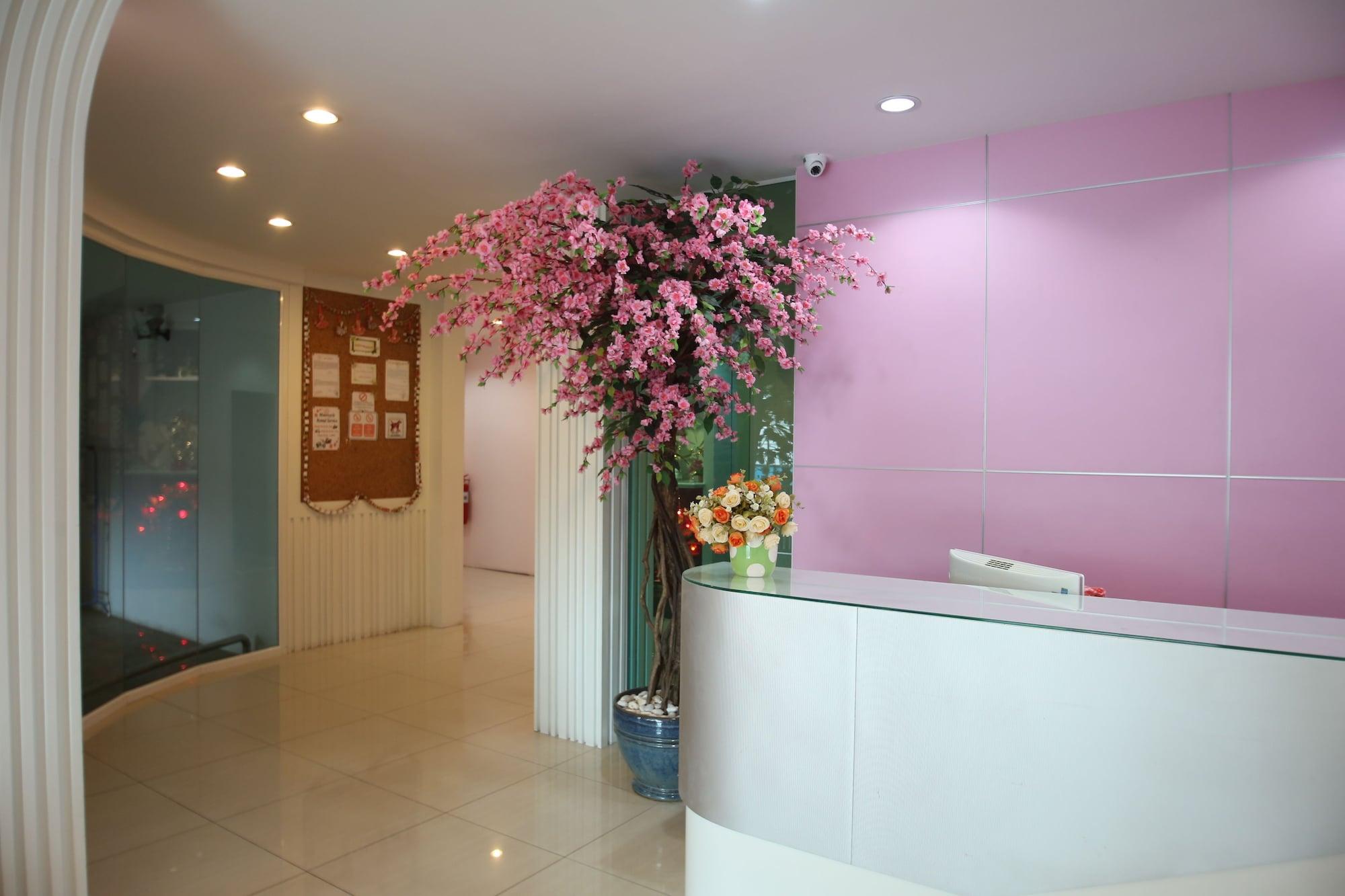 Vista Lobby Pintree Service Apartment Pattaya