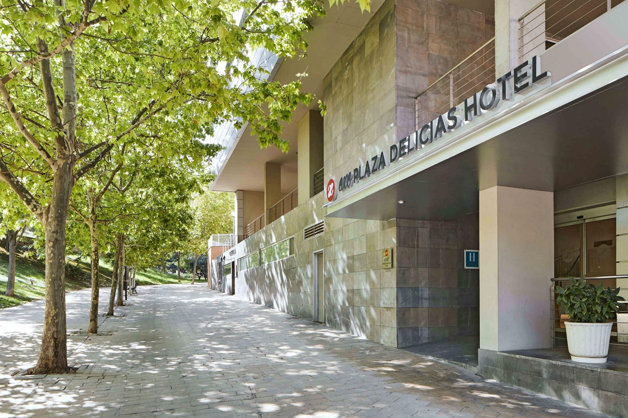 Vista Exterior Exe Plaza Delicias