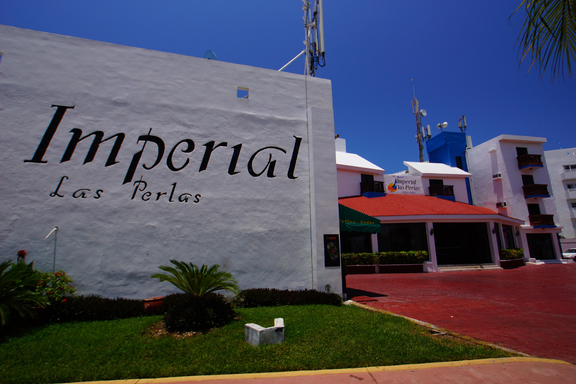 Vista Exterior Hotel Imperial Las Perlas Cancun