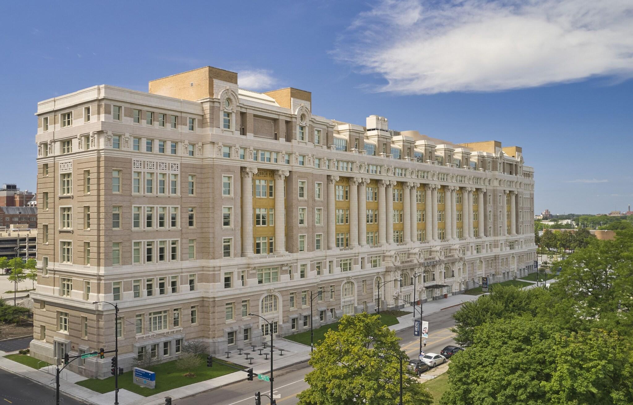 Vista Exterior Hyatt House Chicago Medical/University District