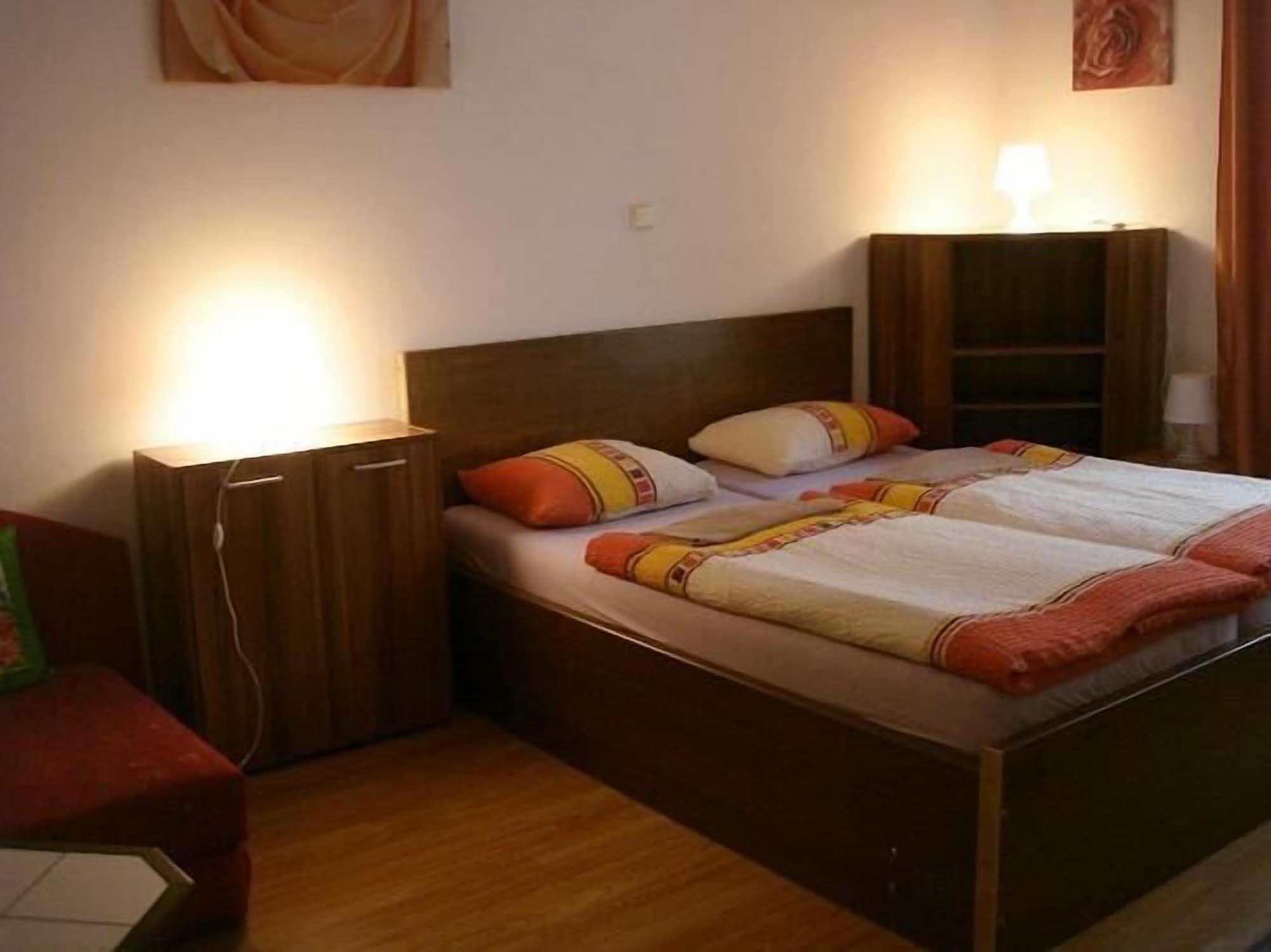 Varios Pension Easy Journey