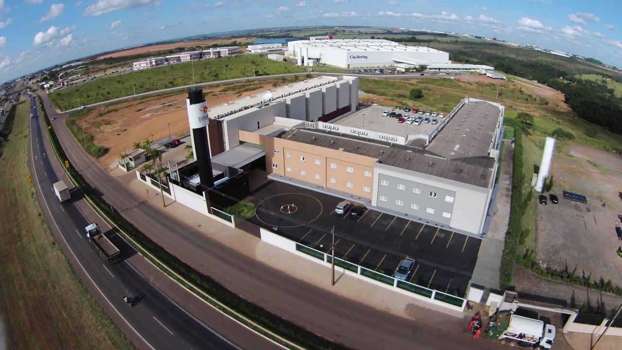 Vista Exterior Denali Hotel