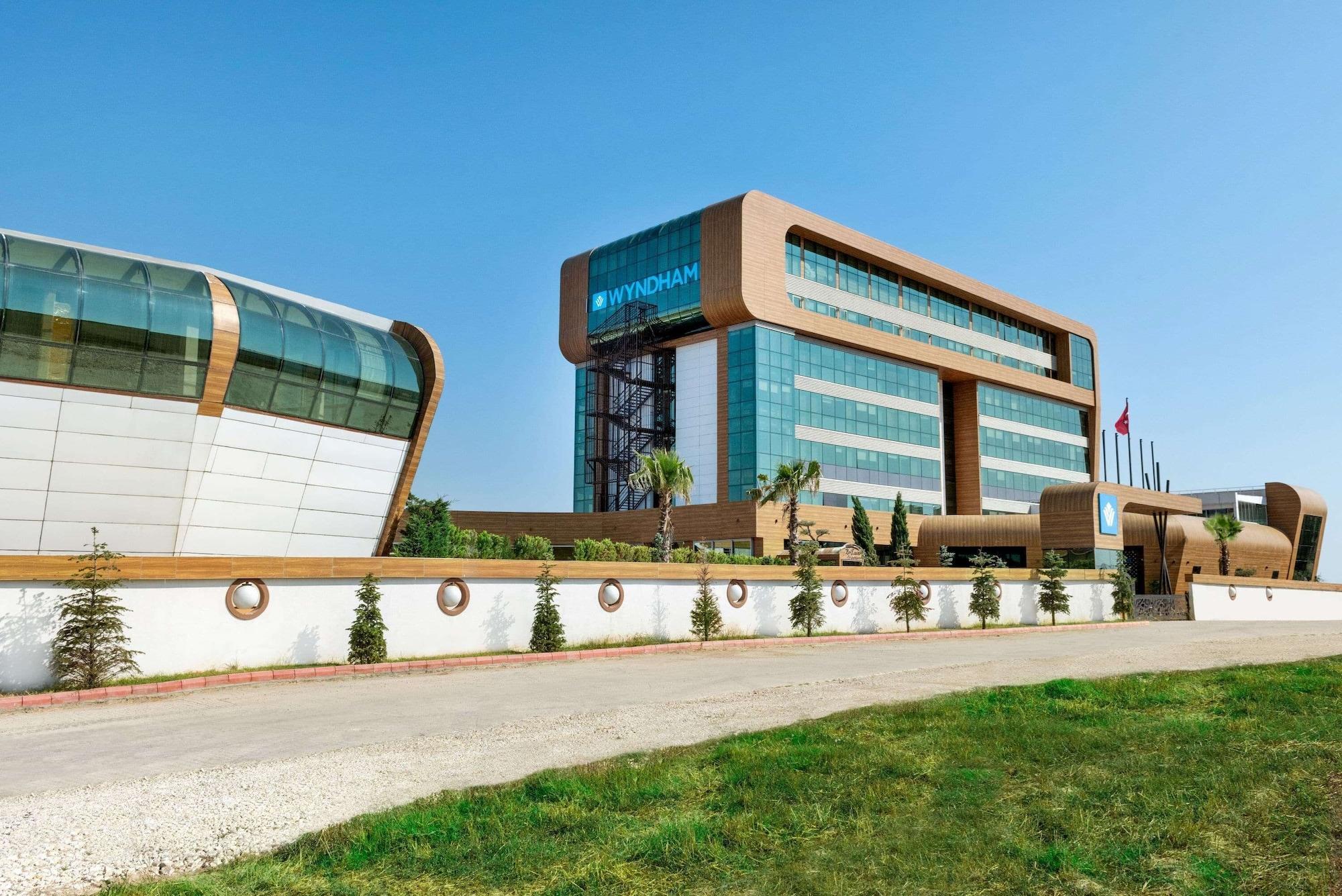 Vista Exterior Wyndham Cerkezkoy