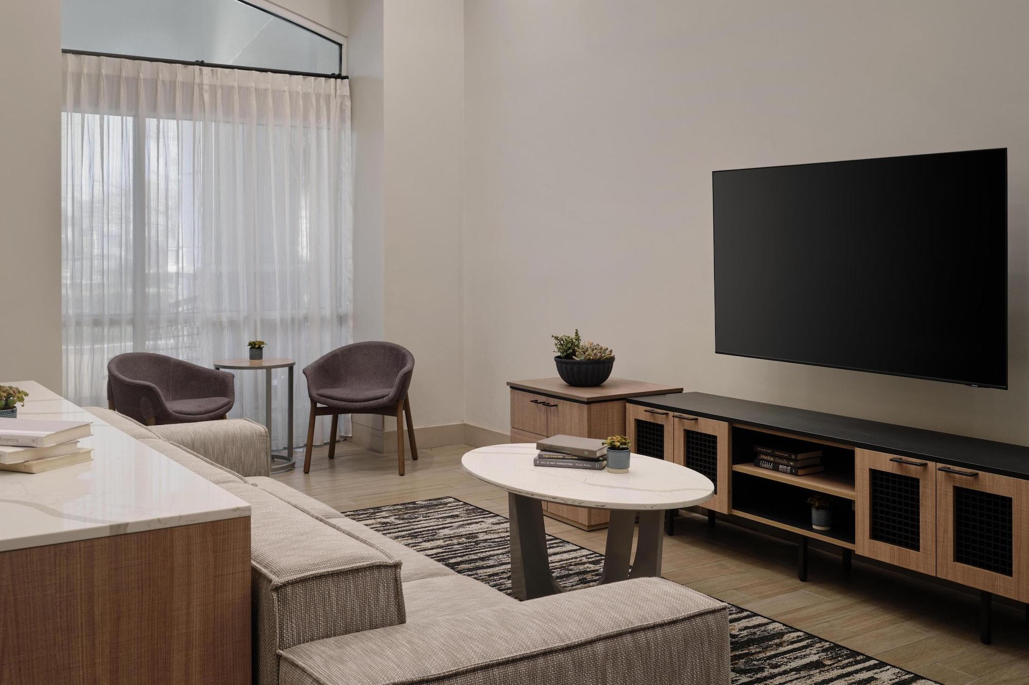 Vista Lobby Homewood Suites by Hilton Daytona Beach Speedway-Airport