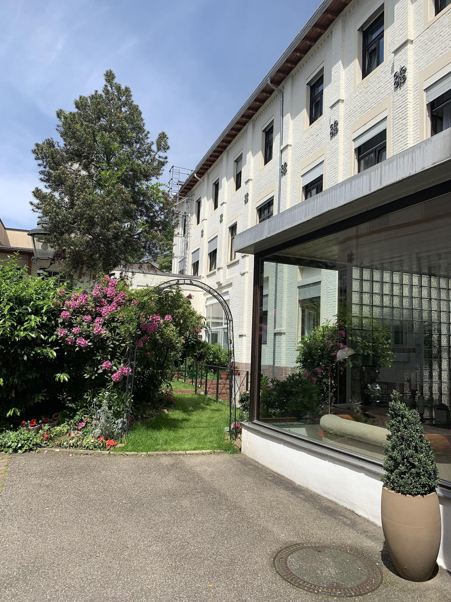 Vista Exterior Hotel Etol