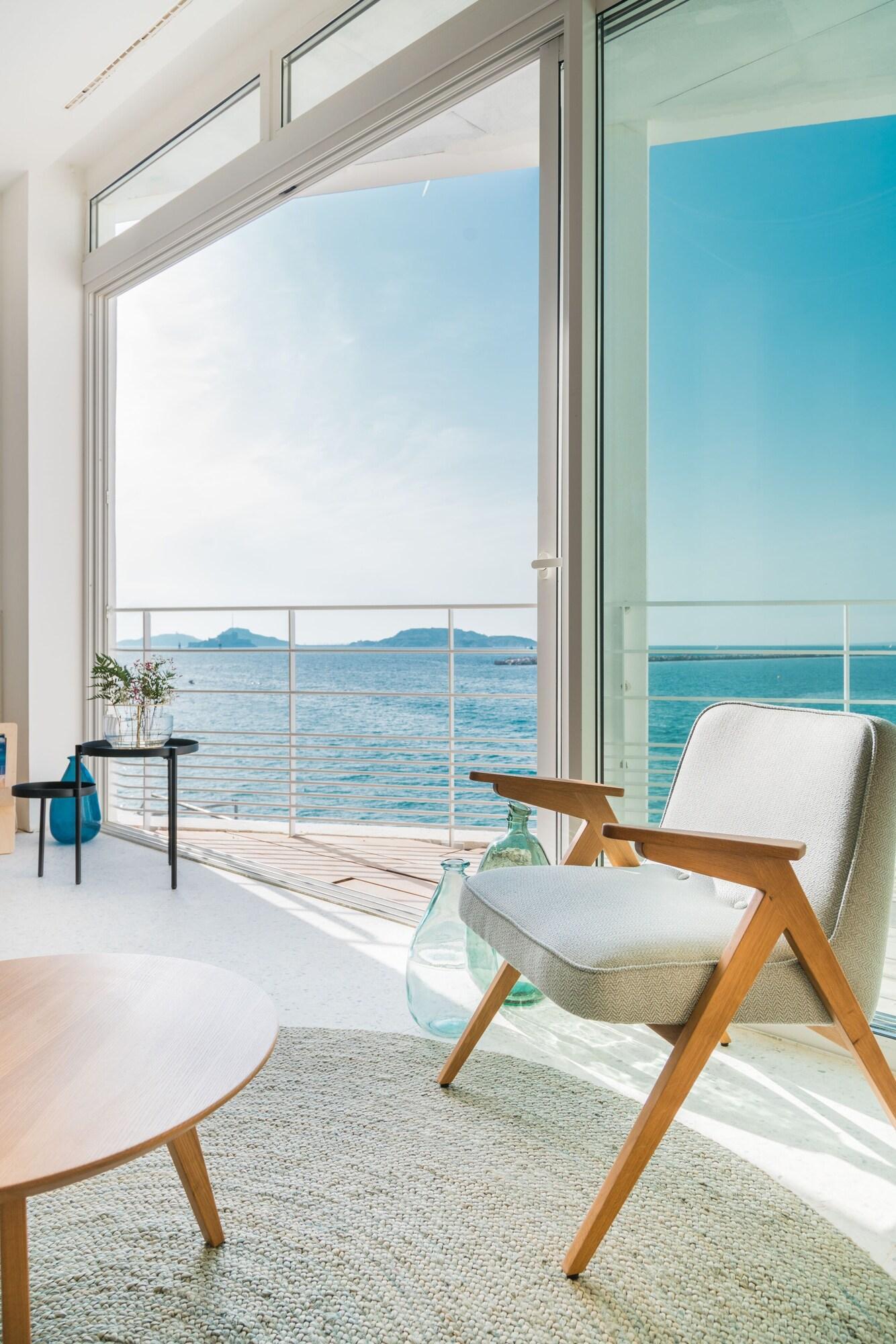 Vista Lobby Les Bords de Mer - Fontenille Collection