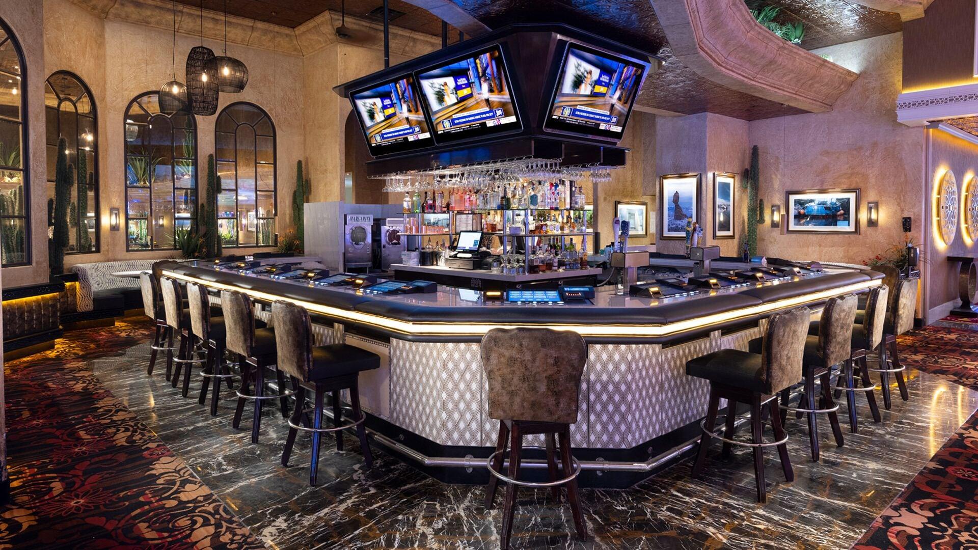 Bar/Salón Peppermill Hotel Casino in W Wendover, Nevada