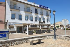 Alojamiento - Mesón-Hostal La Cabaña