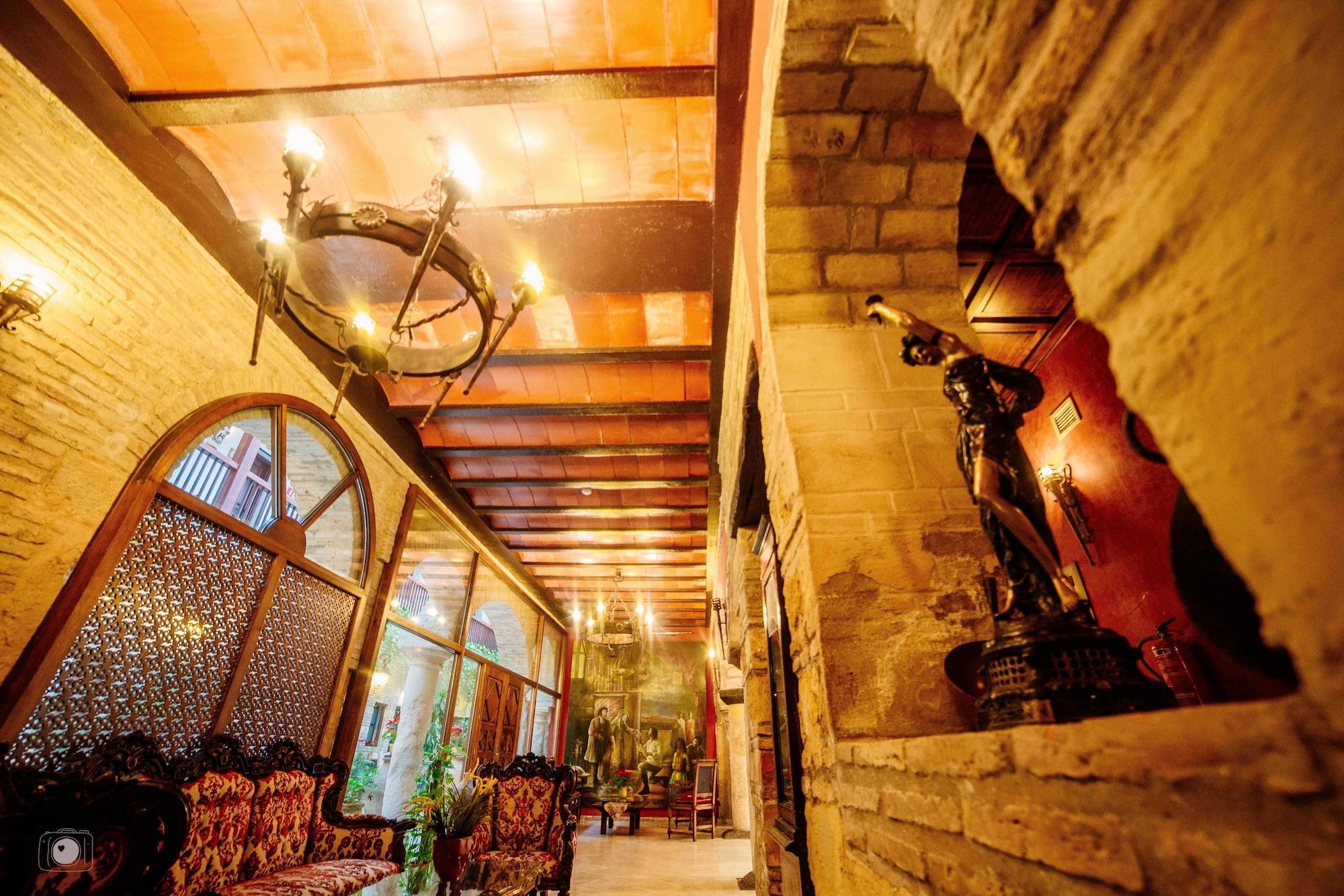 Vista Lobby Hotel Posada de Vallina by MiRa