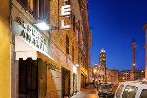 Alojamiento - Hotel Amalfi