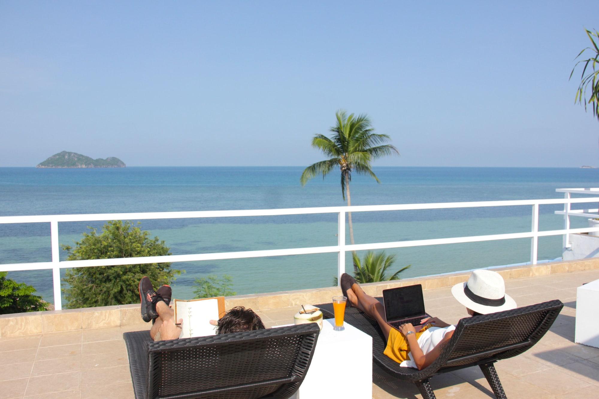 Playa Baan Jai Dee Beach Front Hotel