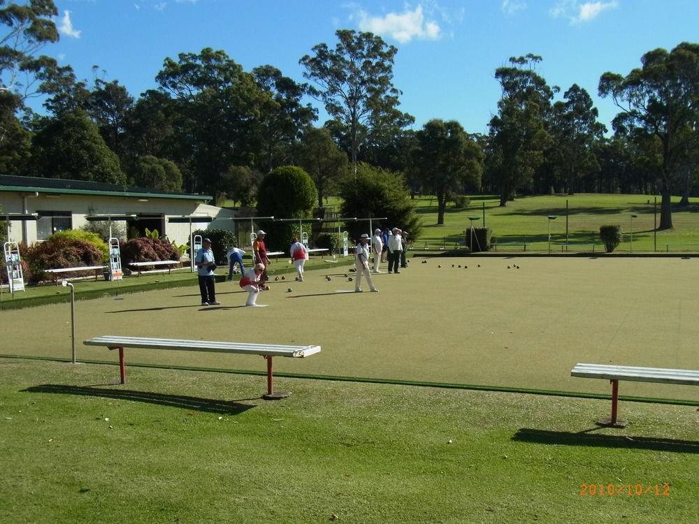 Instalaciones Recreativas Eden Golf View Motel