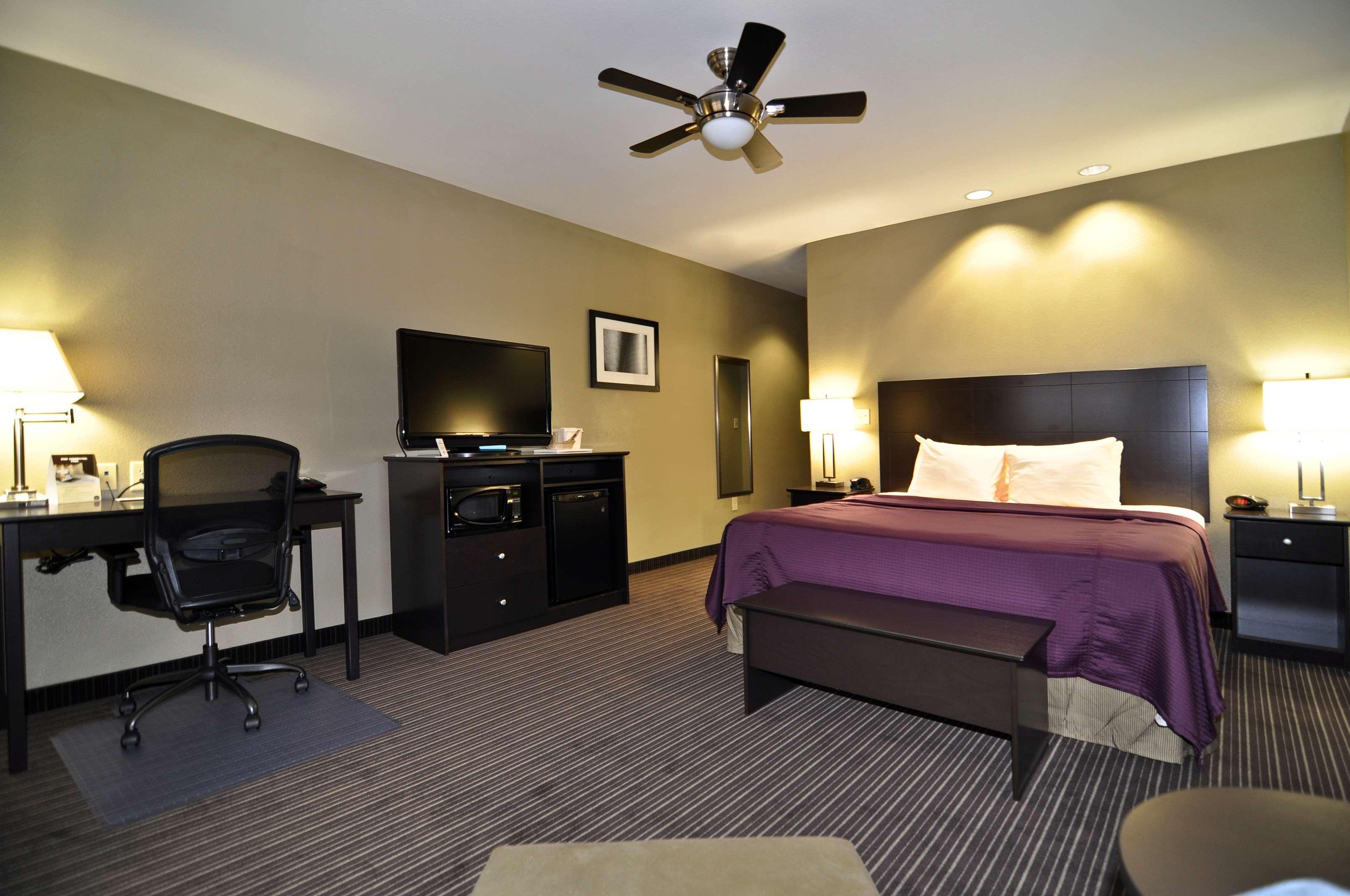 Vista Exterior Best Western Giddings Inn & Suites