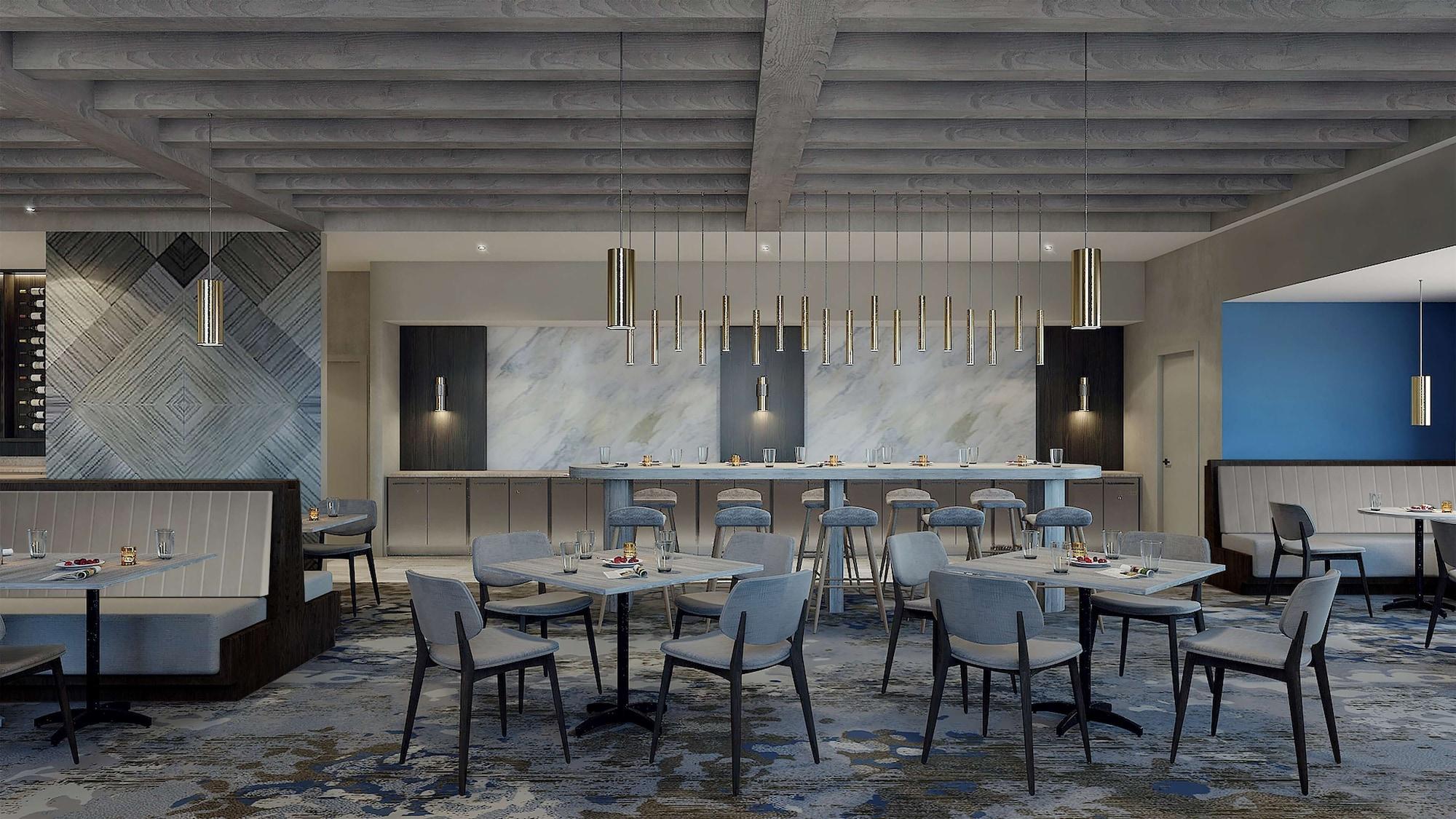 Restaurant DoubleTree by Hilton Raleigh Midtown, NC
