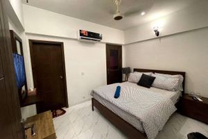Alojamiento - Multan Luxury Guest House