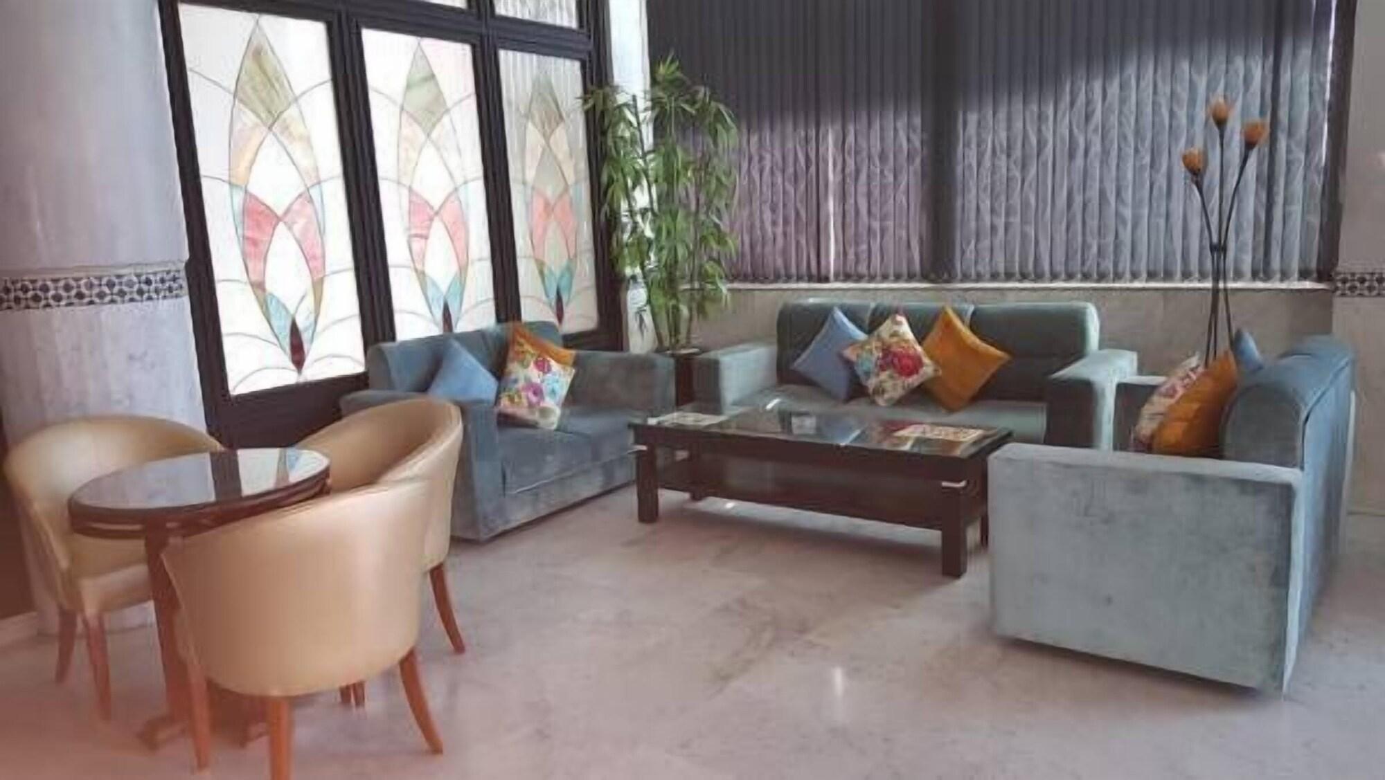 Vista Lobby Hôtel Rania Belmadina