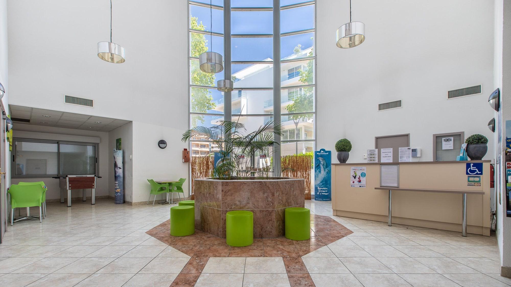 Vista Lobby Vacancéole - Résidence Le Crystal