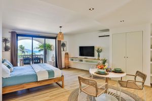 Renta temporal - Orient Bay - Alamanda Resort Oceanfront Condo