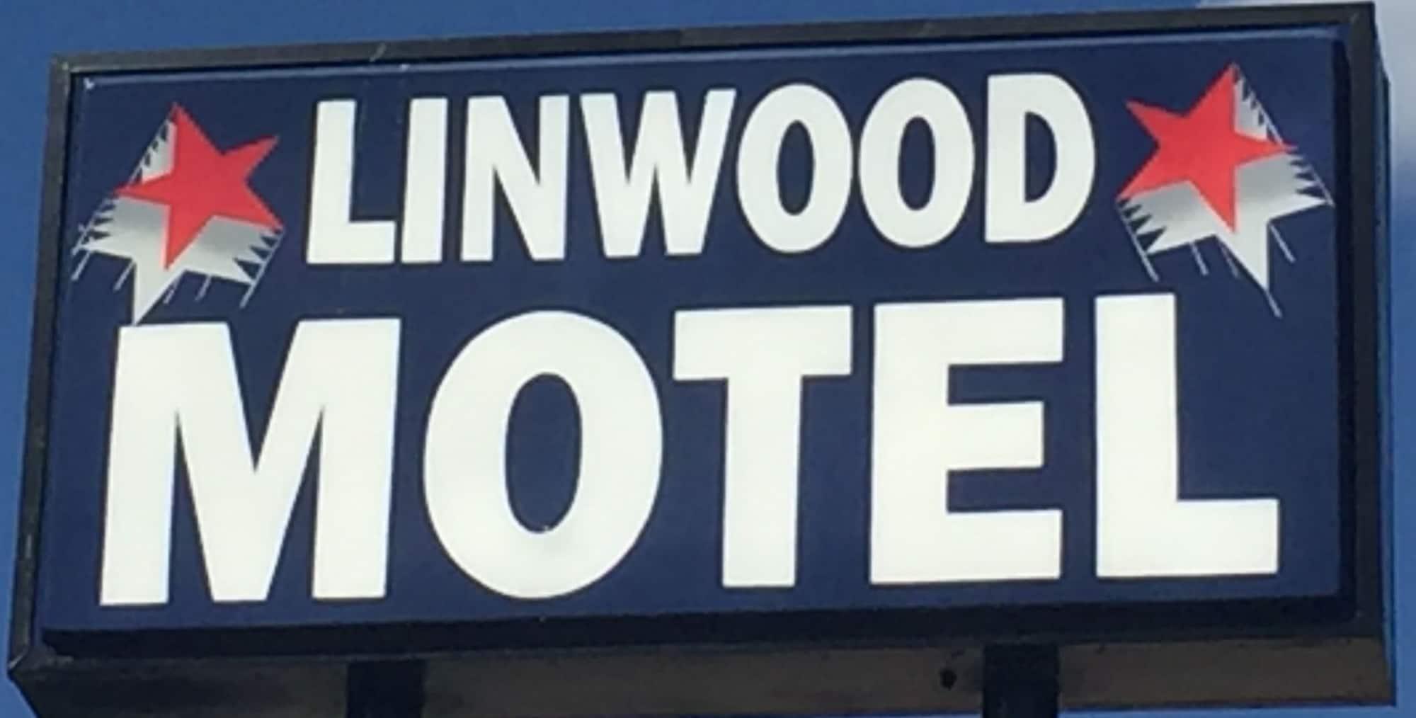 Varios Linwood Motel