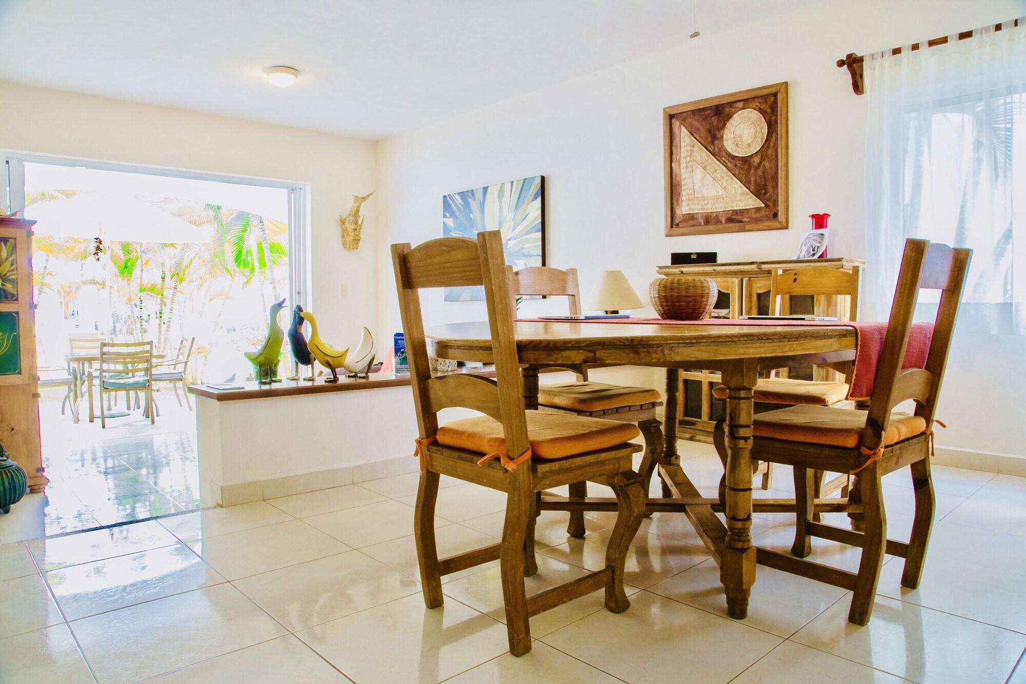 Restaurant Room-superior Comfort Room With Swimming