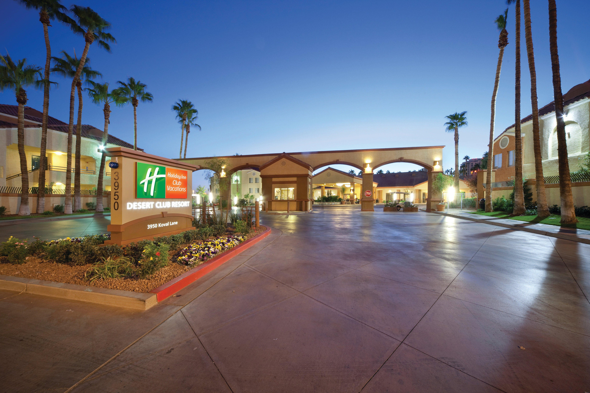 Vista Exterior Holiday Inn Club Vacations at Desert Club Resort by IHG