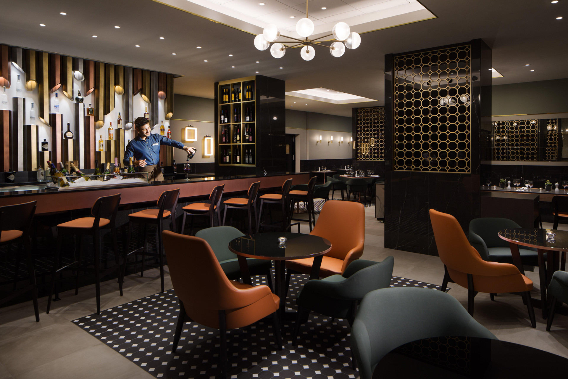 Bar/Salón Crowne Plaza Zürich by IHG