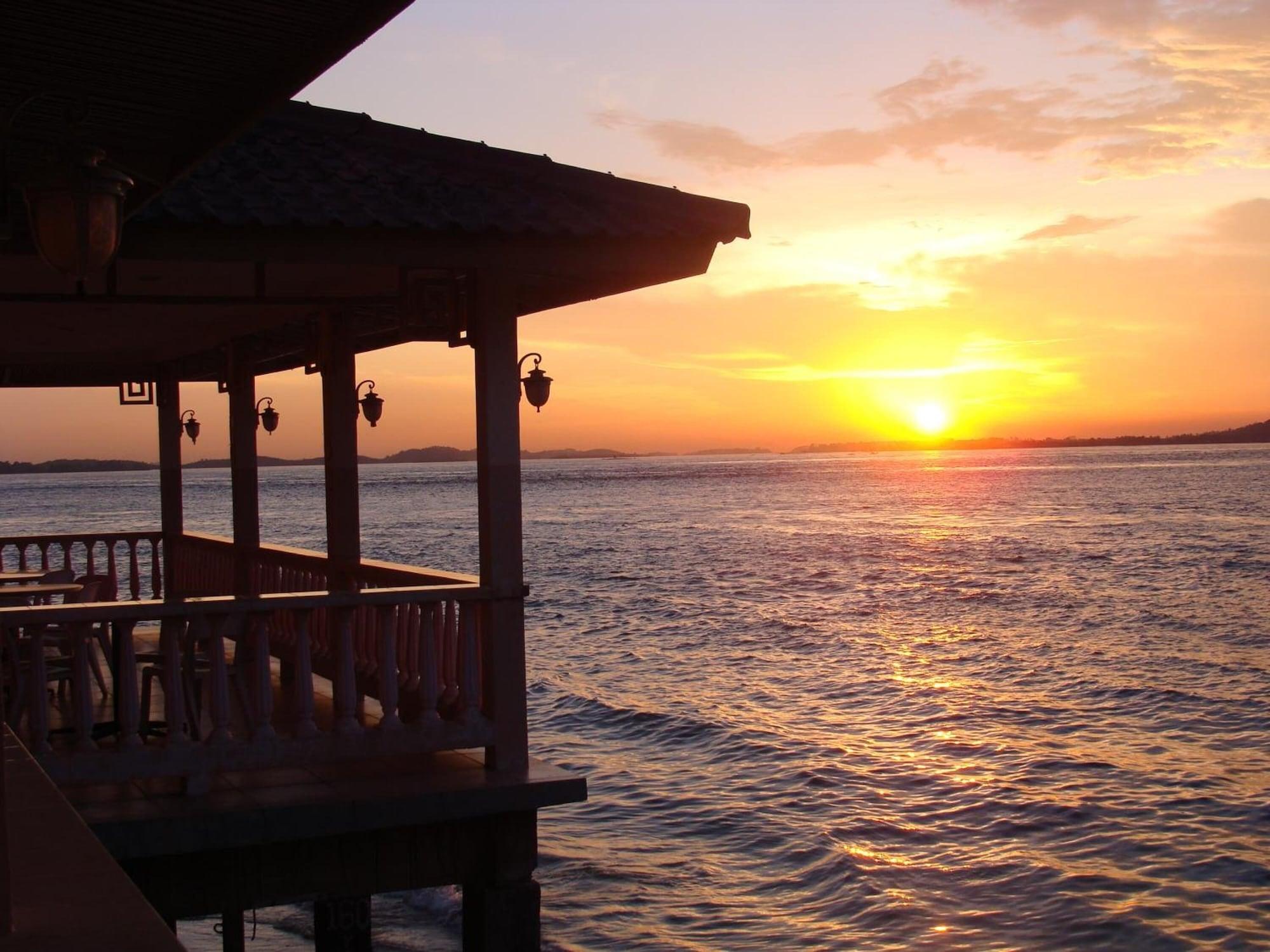 Playa KTM Resort
