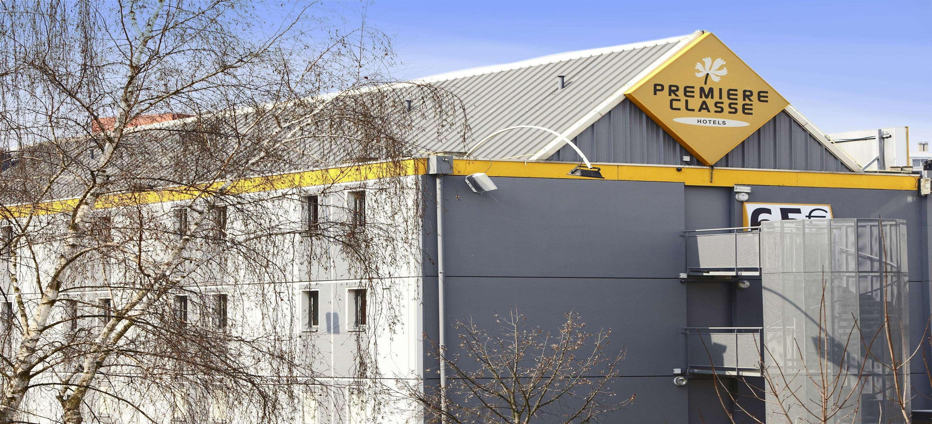Vista Exterior Premiere Classe Montreuil