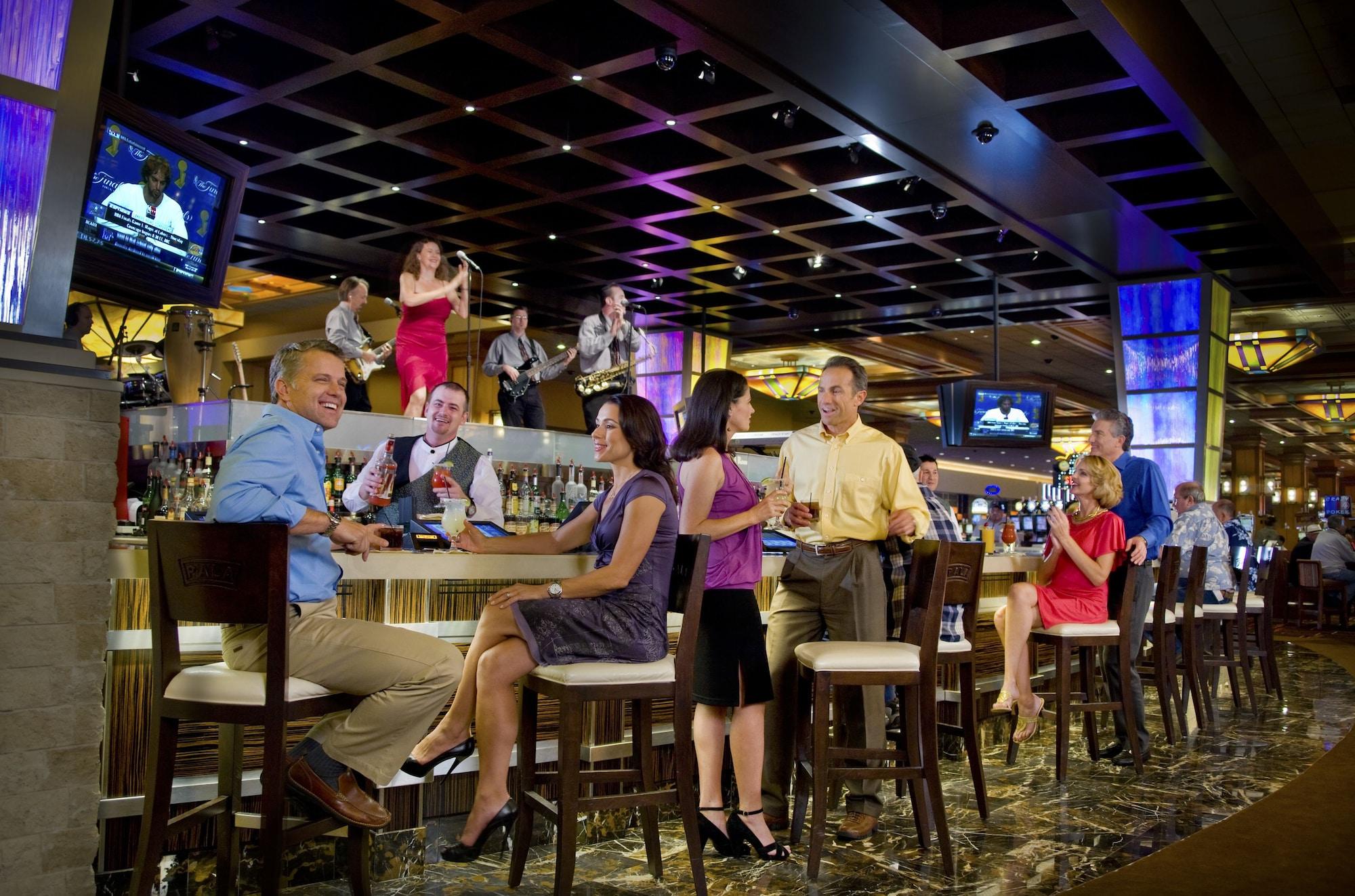 Bar/Salón Pala Casino Spa And Resort