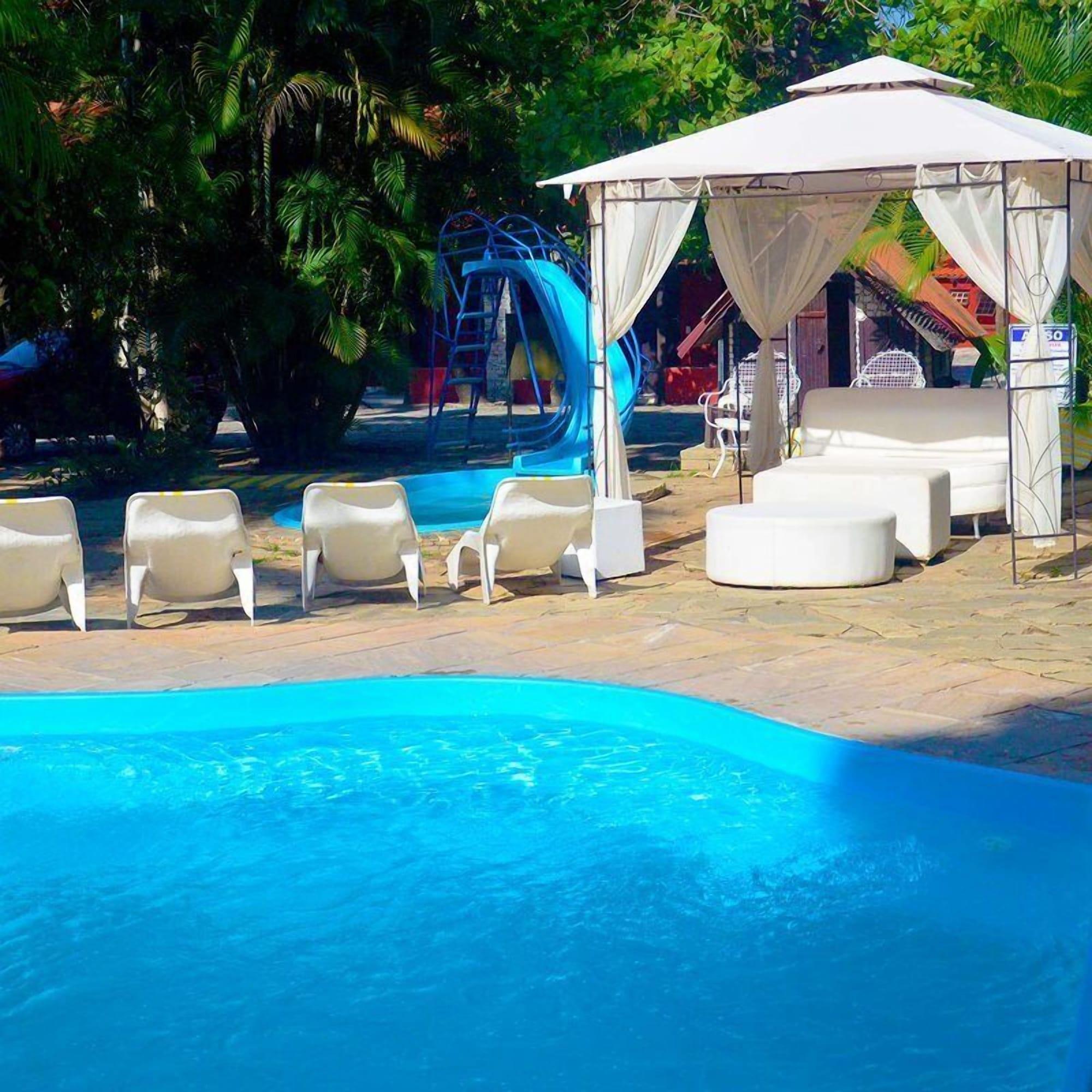 Vista Piscina Pousada Villa das Pedras