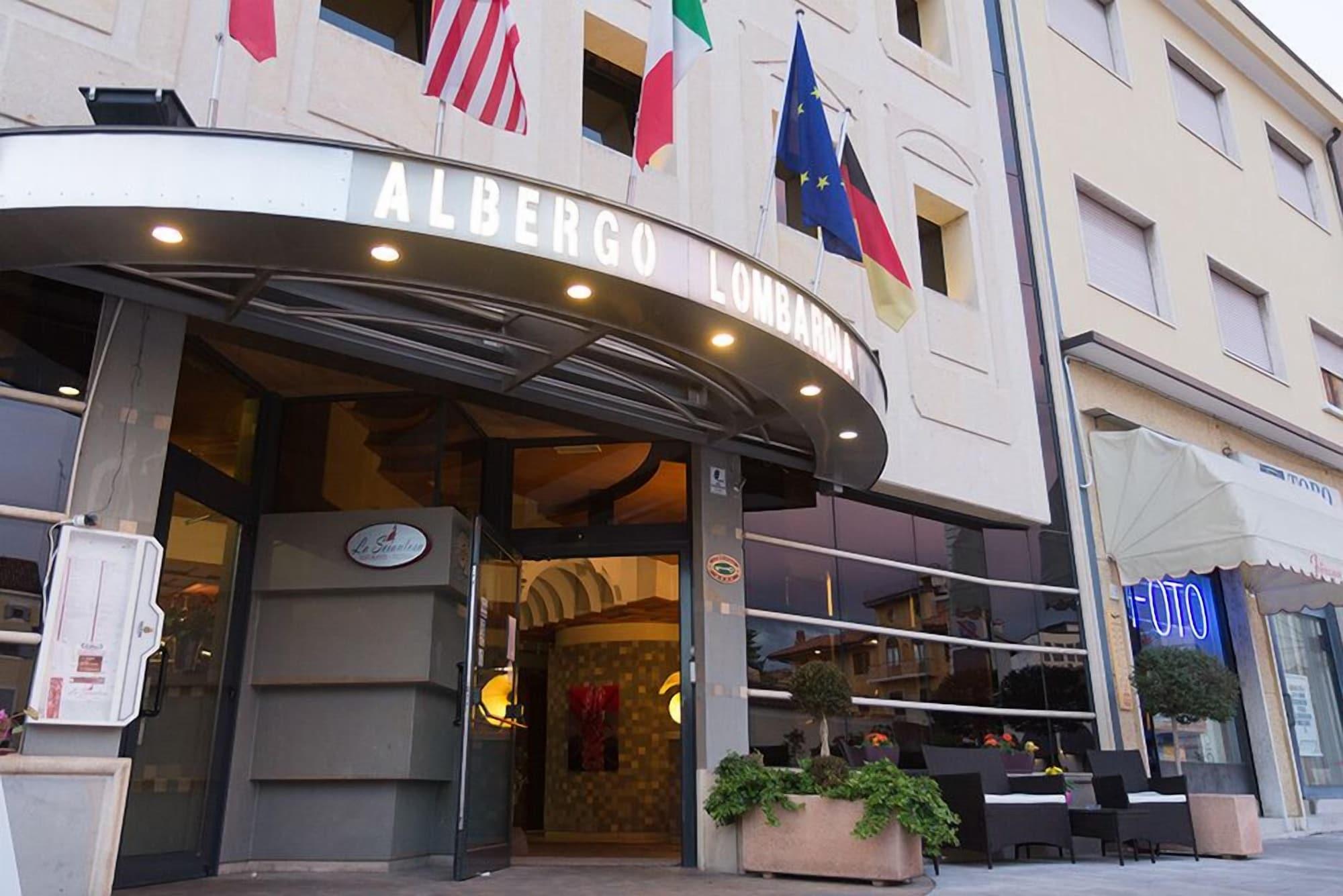 Vista Exterior Lombardia